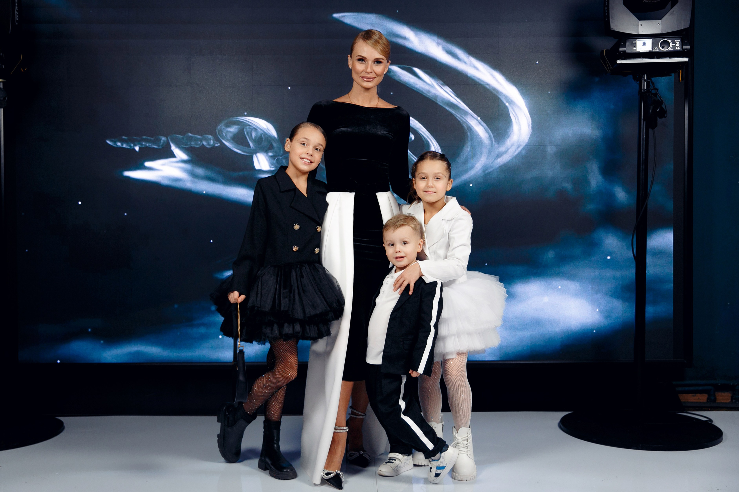 Юбилей в ресторане «Белый кролик». Ваш репортажный фотограф Артемий Антонов