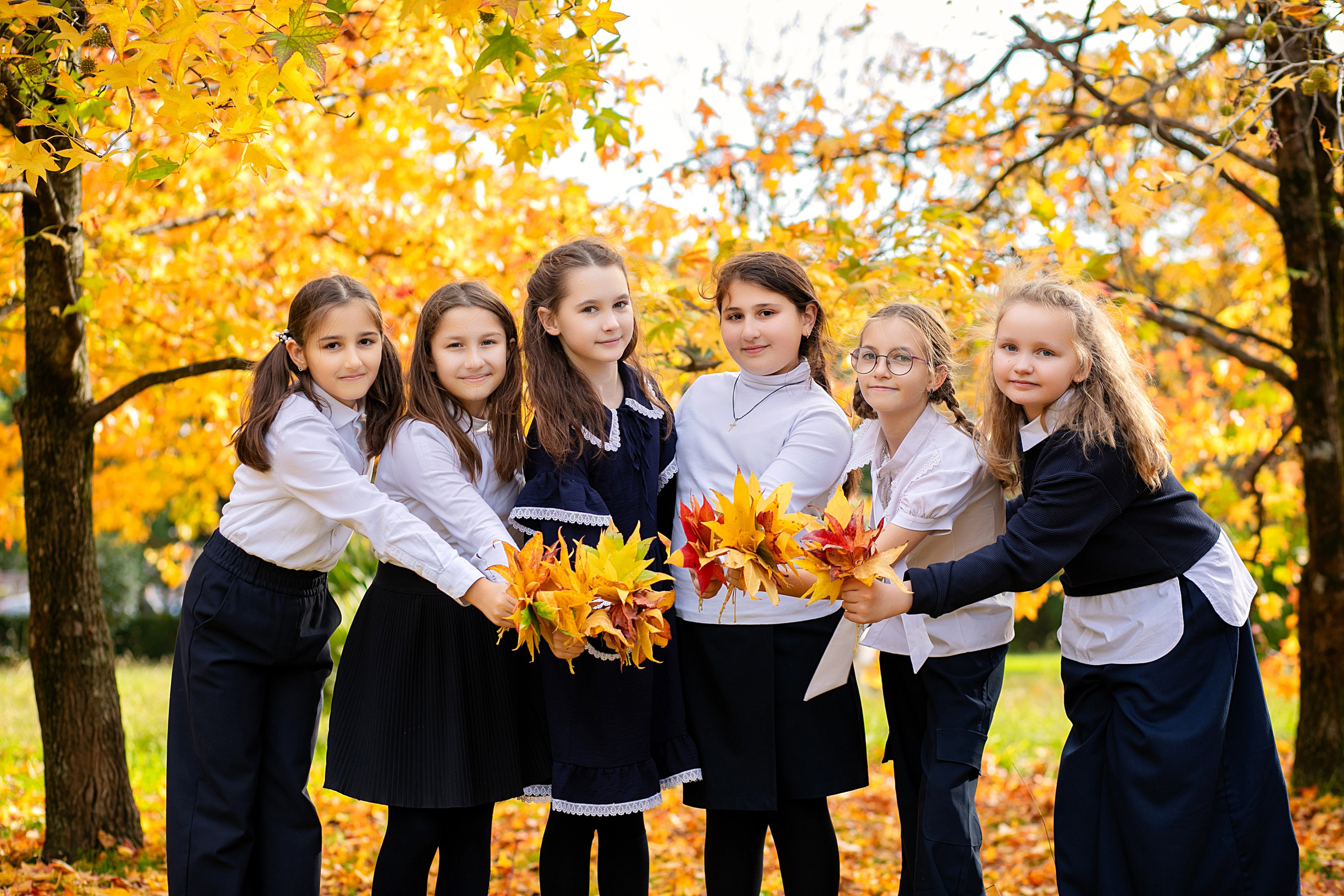 Фотосессия в 49 школе 4 класс. Семейный и детский фотограф Марина Баладьян Сочи / Краснодар / Москва