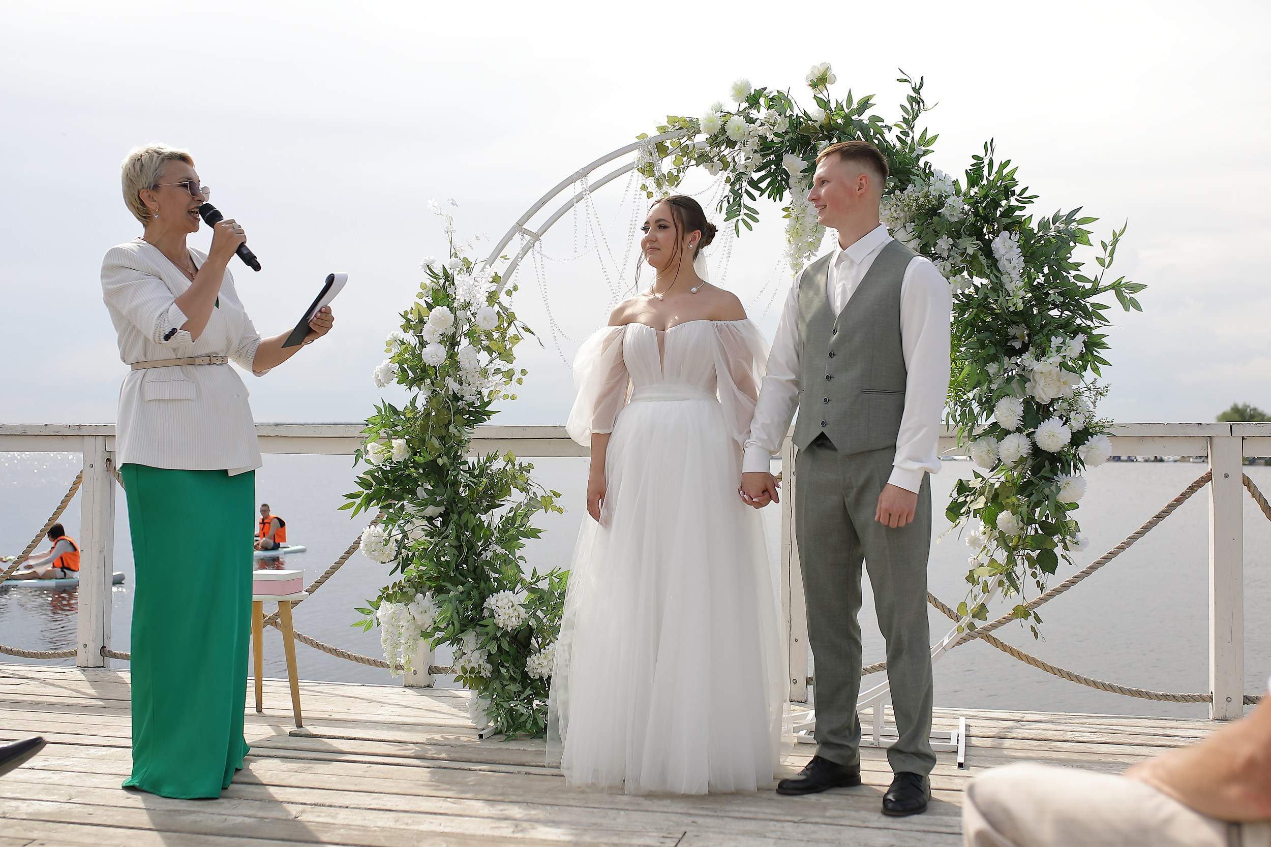 Роман и Софья. Свадебный и семейный фотограф и видеограф в Екатеринбурге Полянские Тимур и Анастасия