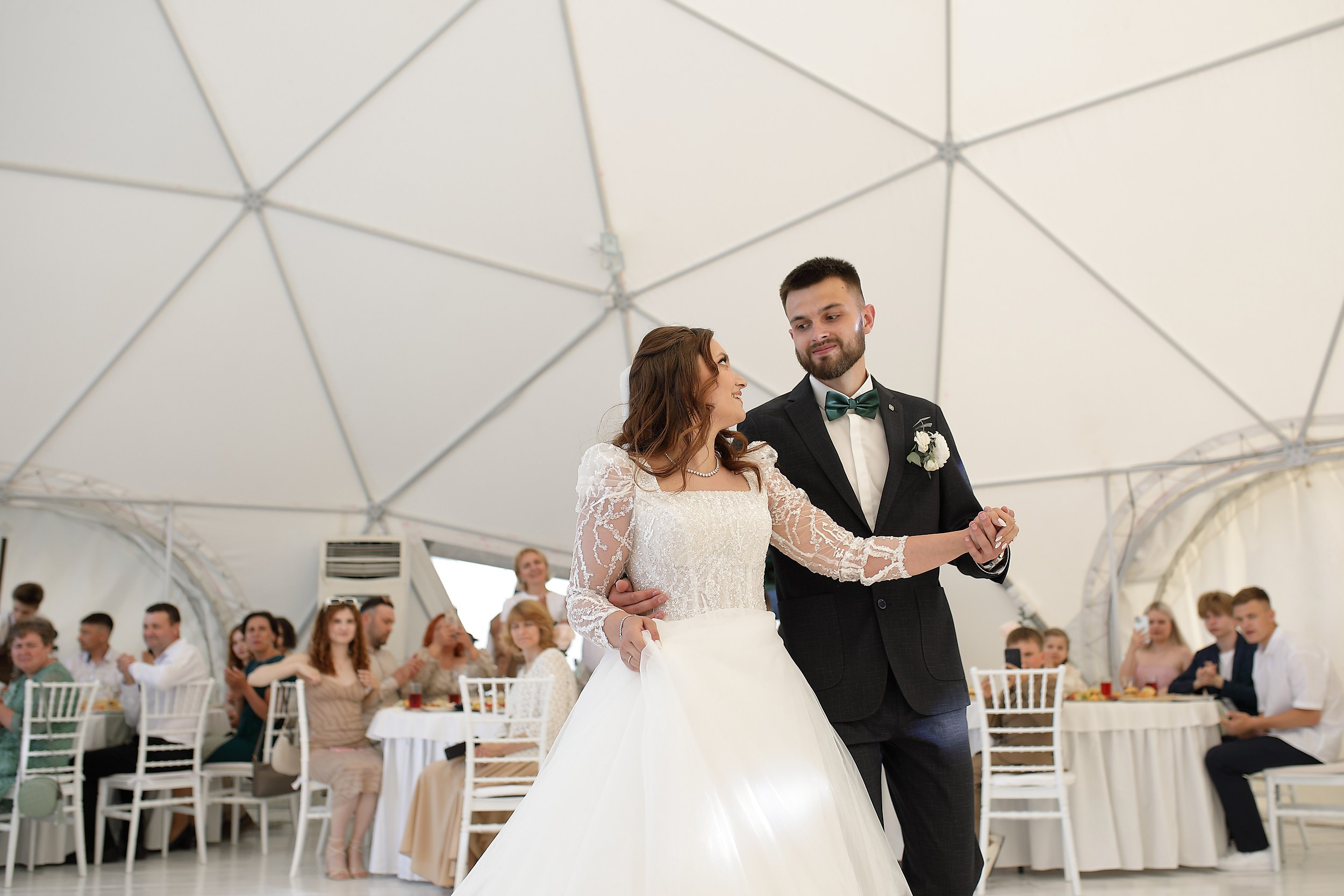 Свадебный фотограф и видеограф Екатеринбург. Свадебный и семейный фотограф и видеограф в Екатеринбурге Полянские Тимур и Анастасия