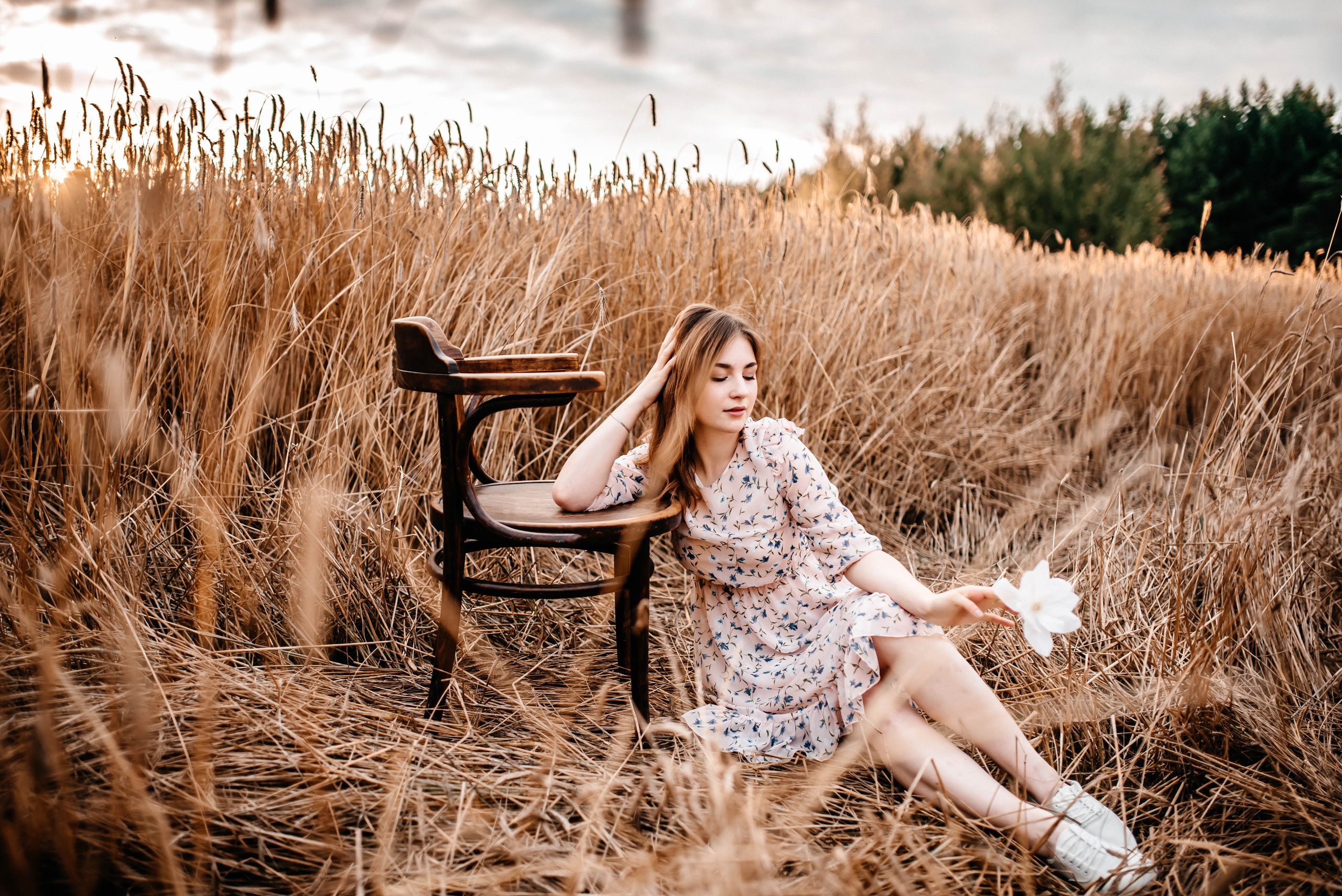 Маша, лето, закат. Главная