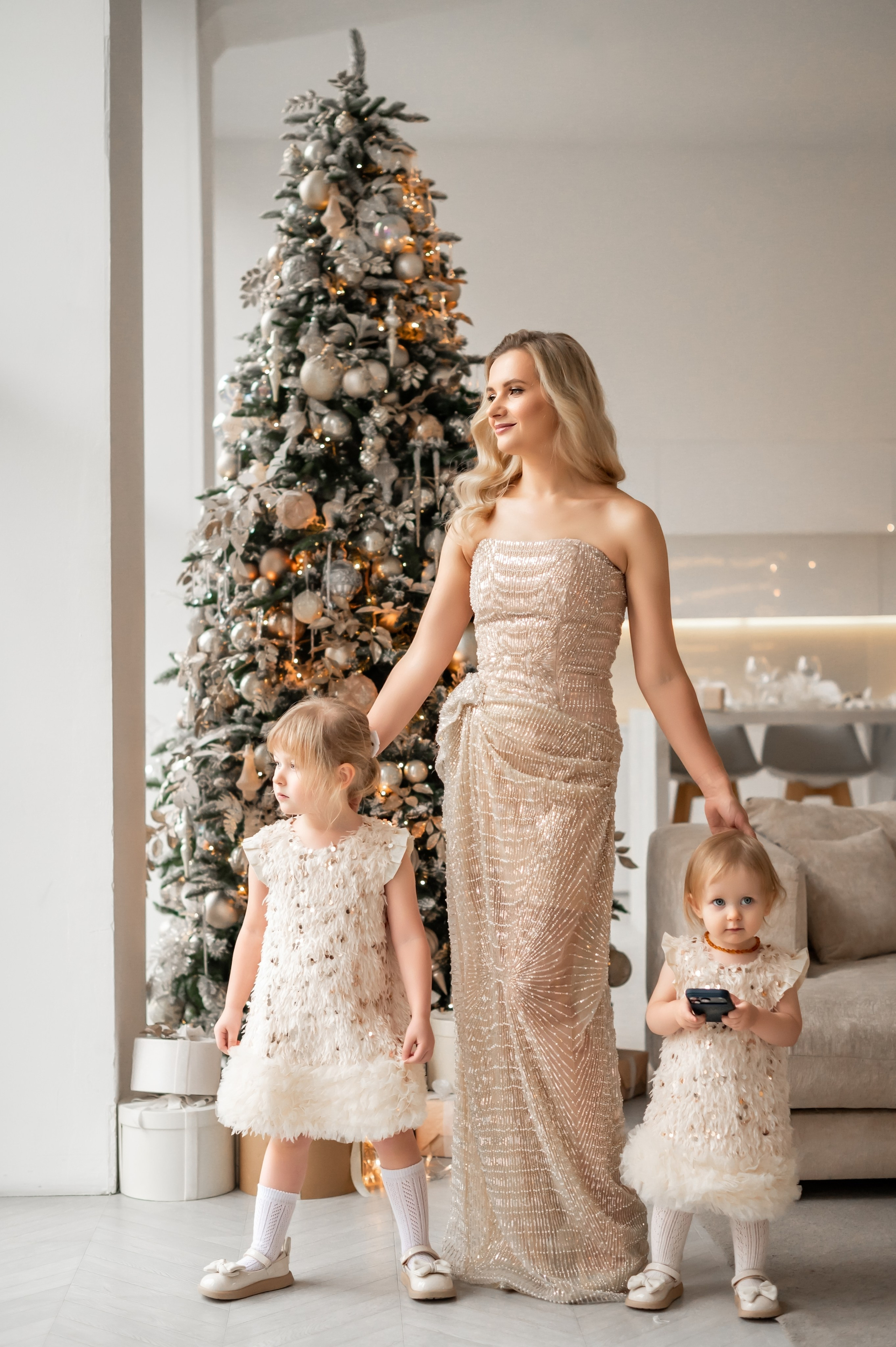 Семья Екатерины в студии Мимика