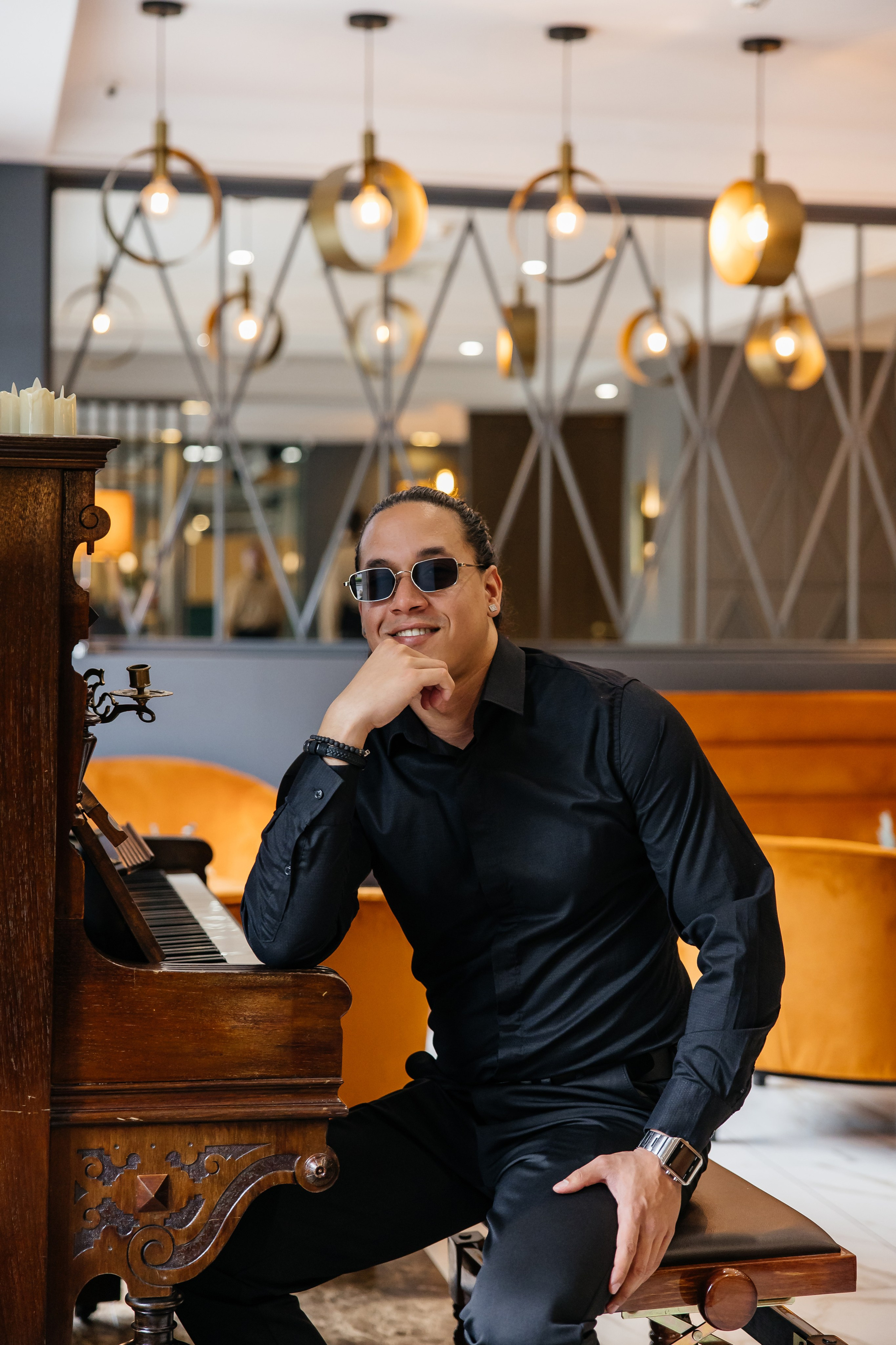 Сборы, прогулка, роспись. Фотограф, видеограф на свадьбу в Москве Никита Назаров