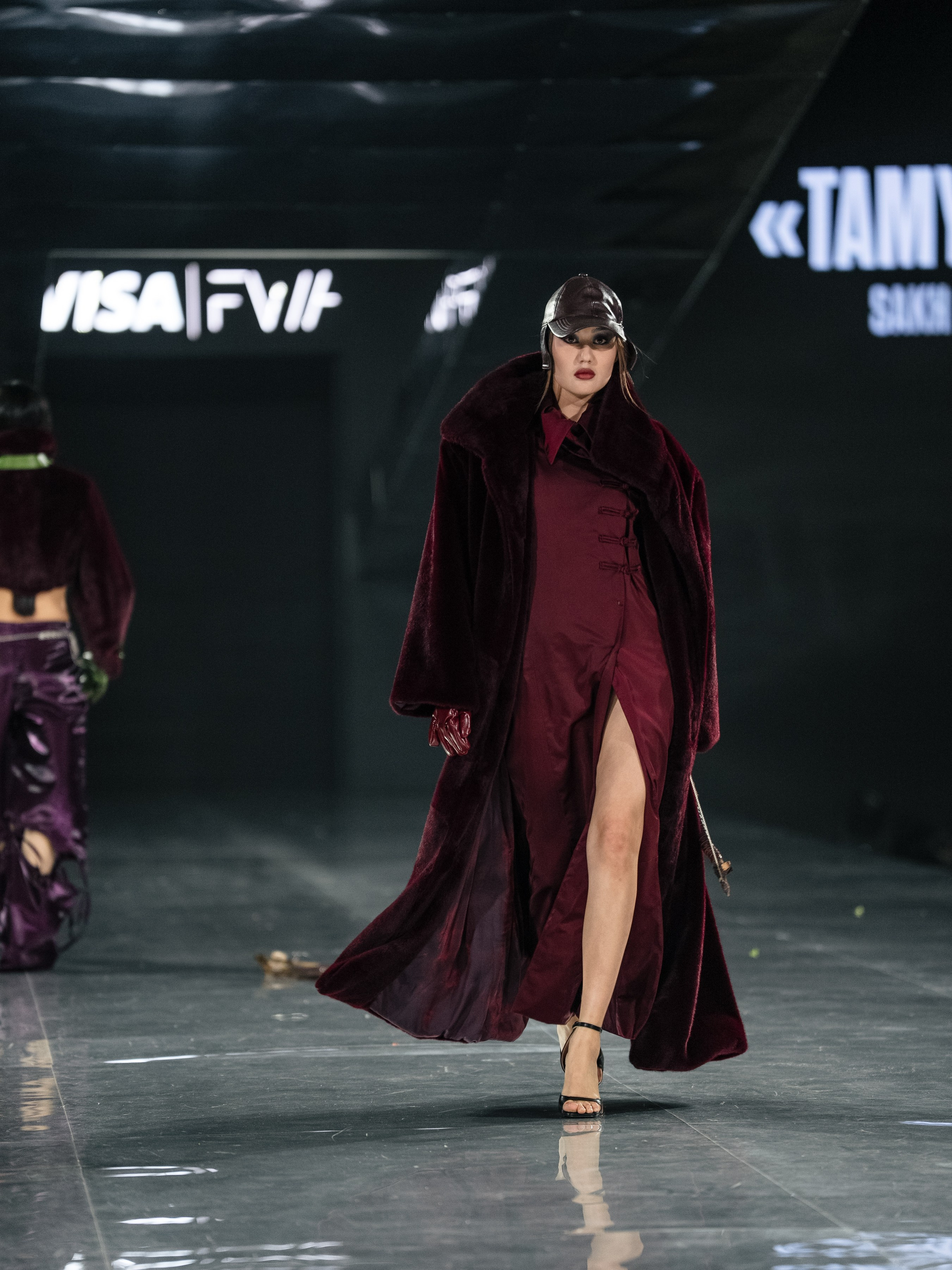 Visa Fashion Week SAKH. Сайт Алматинского НЮ АРТ, будуар и фэшн фотографа Дениса Карпенко