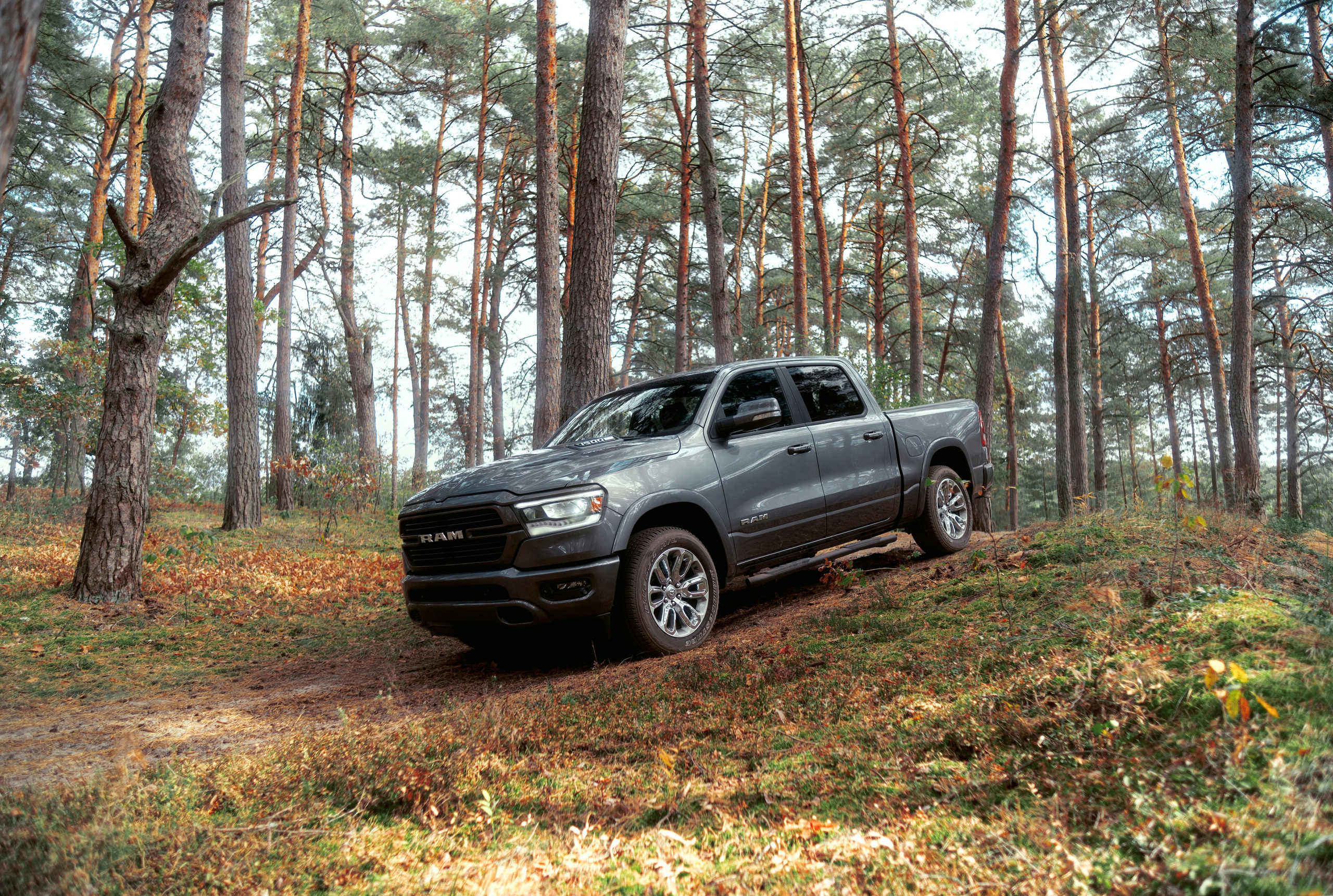 Фотографии RAM 1500 Laramie