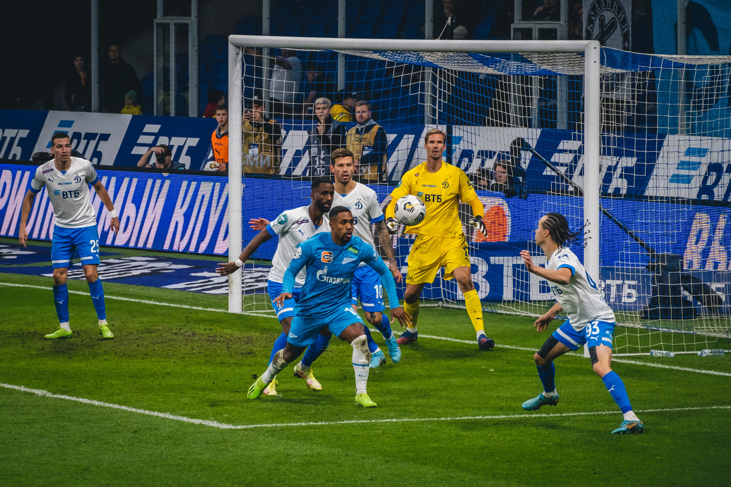 Football Zenit — Dinamo. ANNA SHORT | Photographer