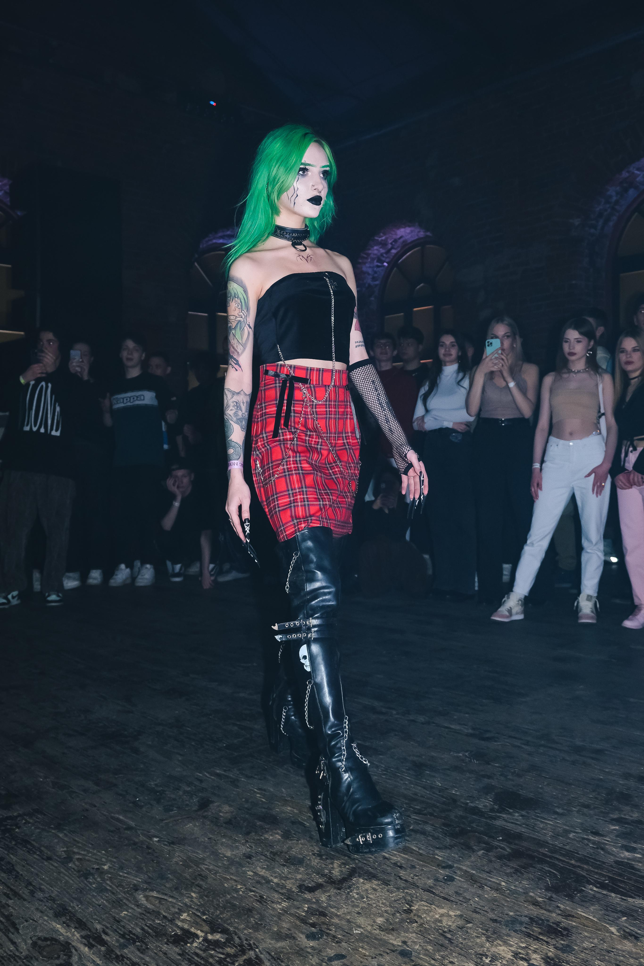 New designers' fashion show. ANNA SHORT | Photographer