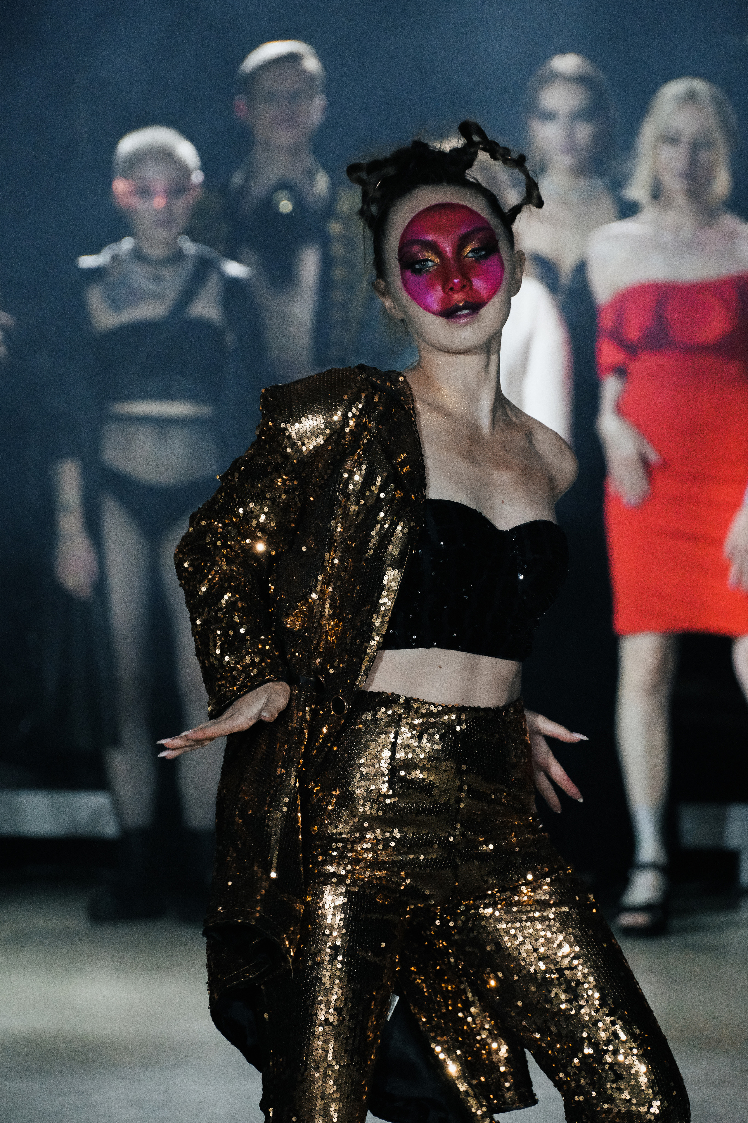 Cyber-baroque party. ANNA SHORT | Photographer