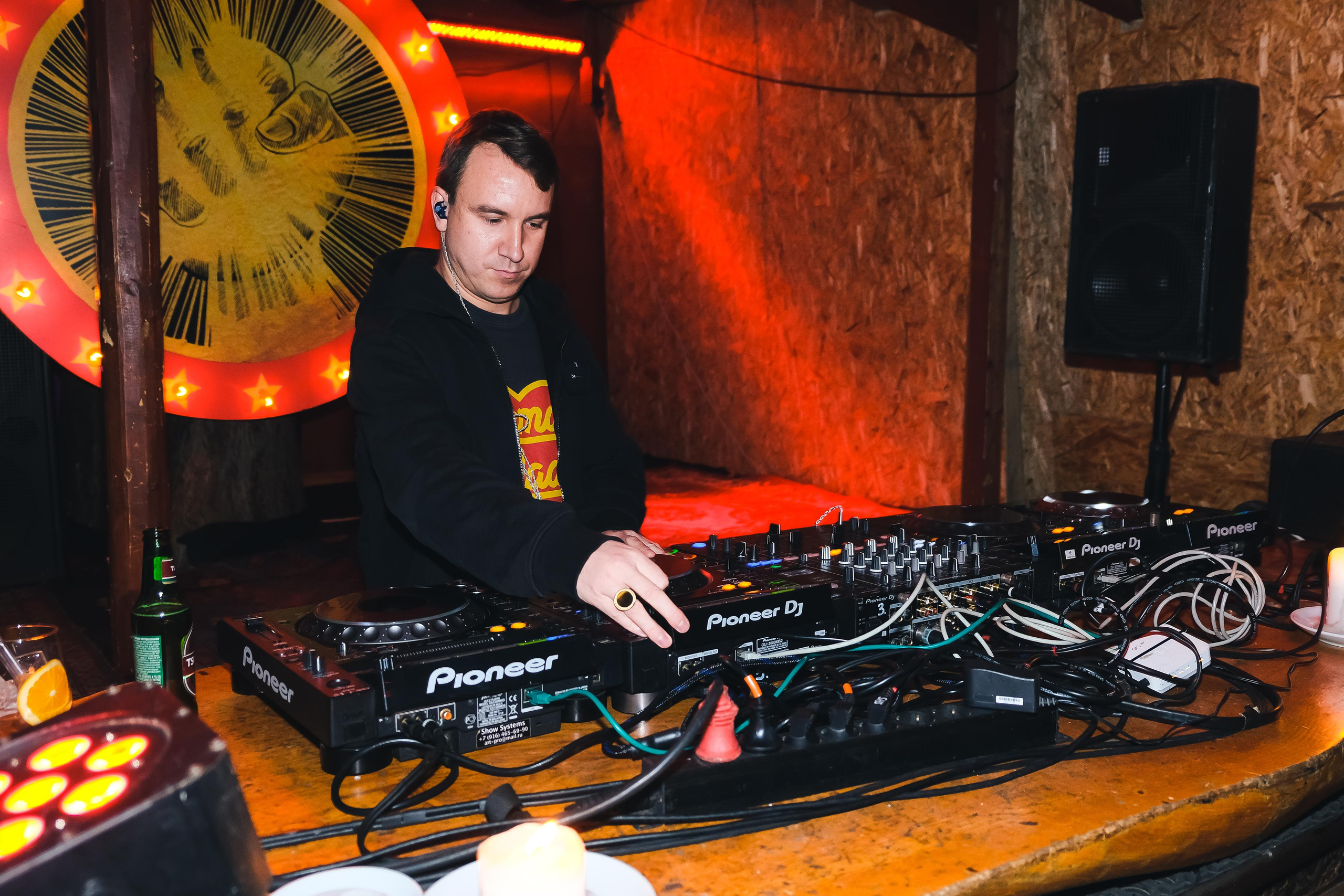 Gazgolder club. ANNA SHORT | Photographer