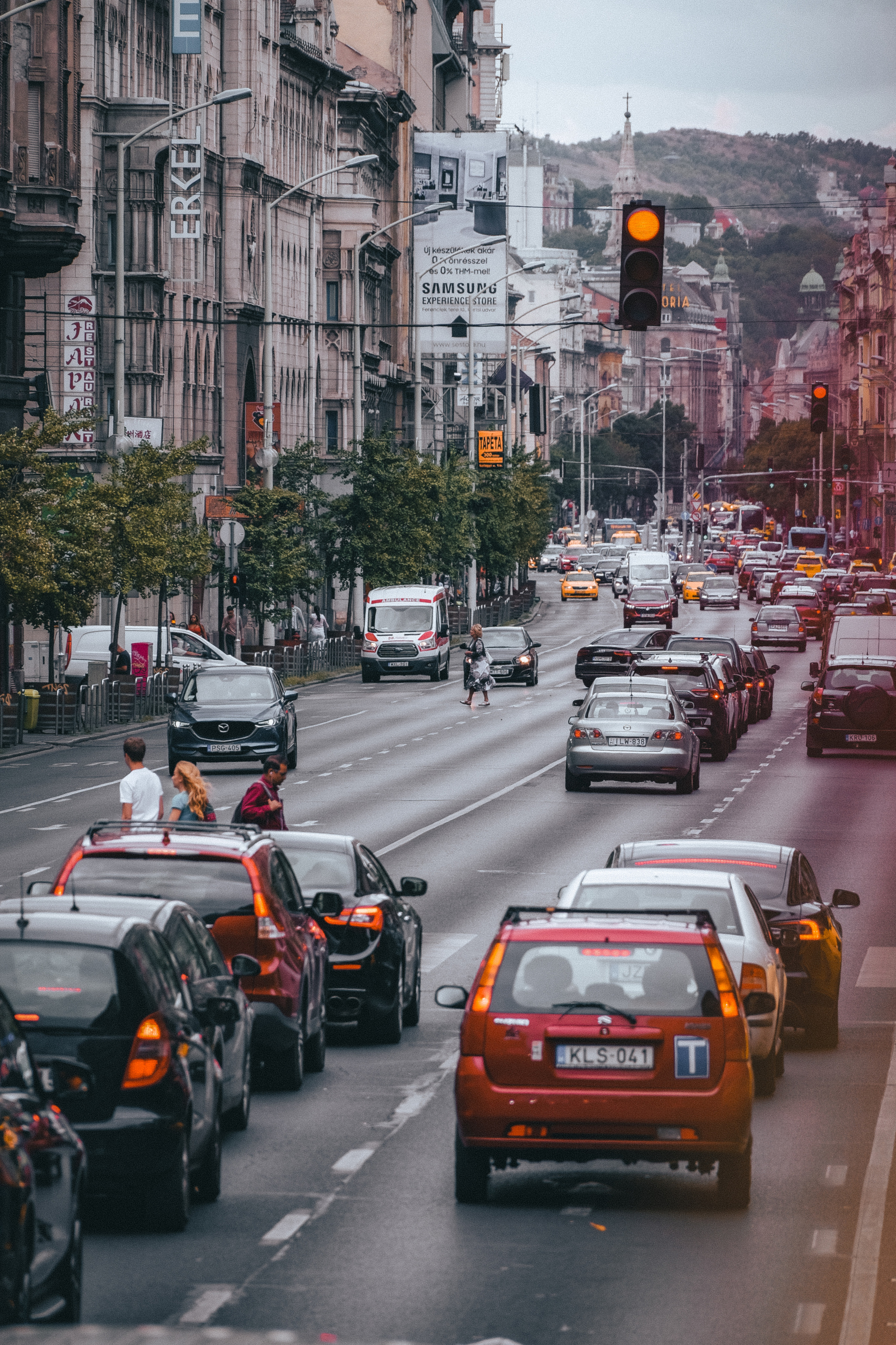 Street. ANNA SHORT | Photographer