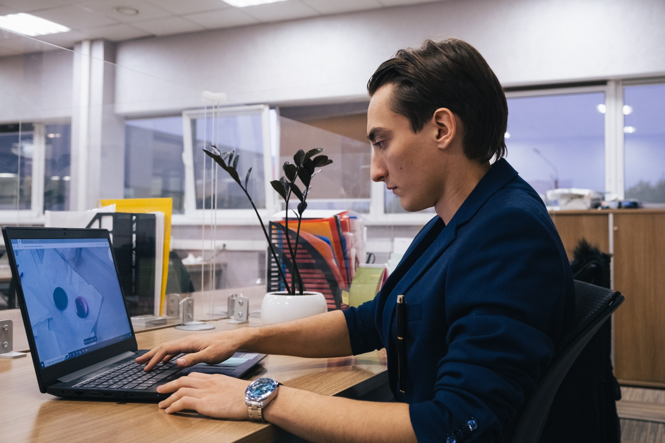 TechnoSpark. ANNA SHORT | Photographer