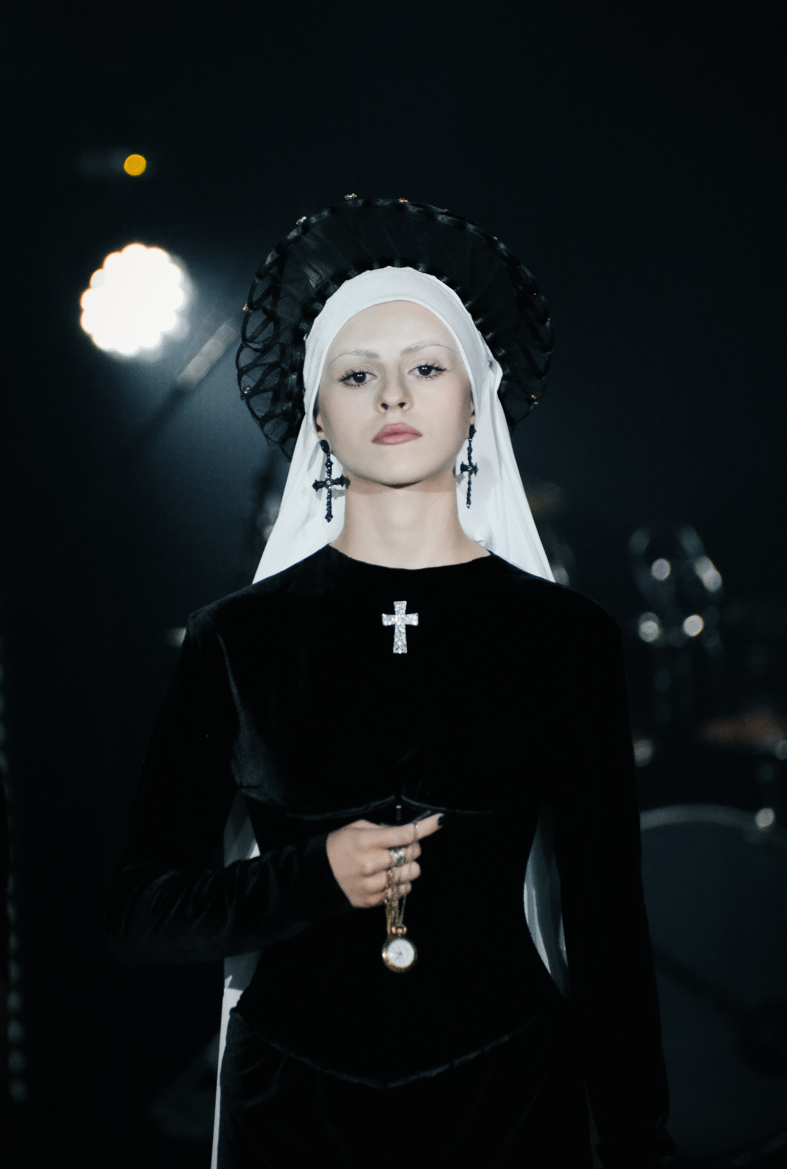 Cyber baroque fashion show. ANNA SHORT | Photographer