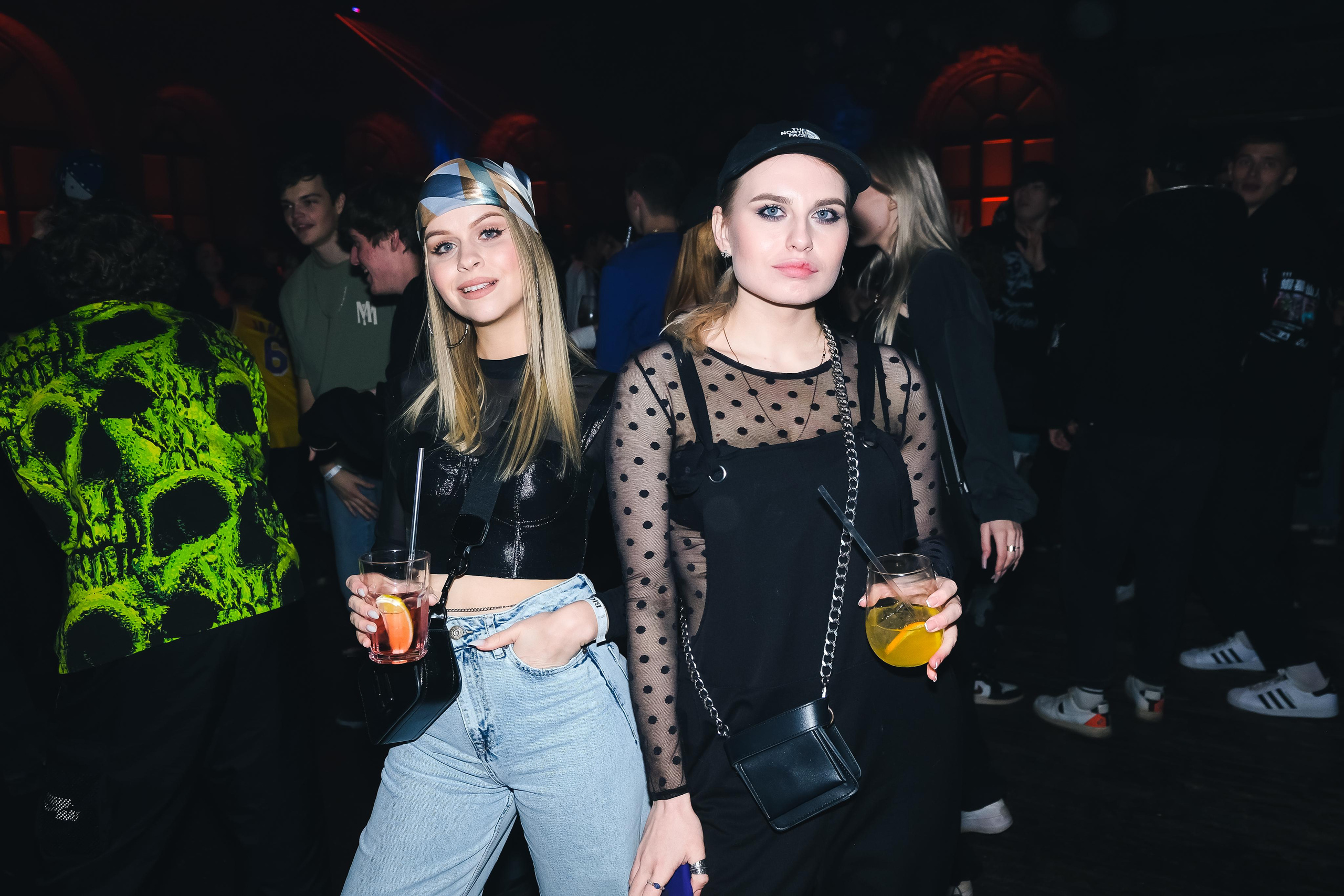 Gazgolder club. ANNA SHORT | Photographer