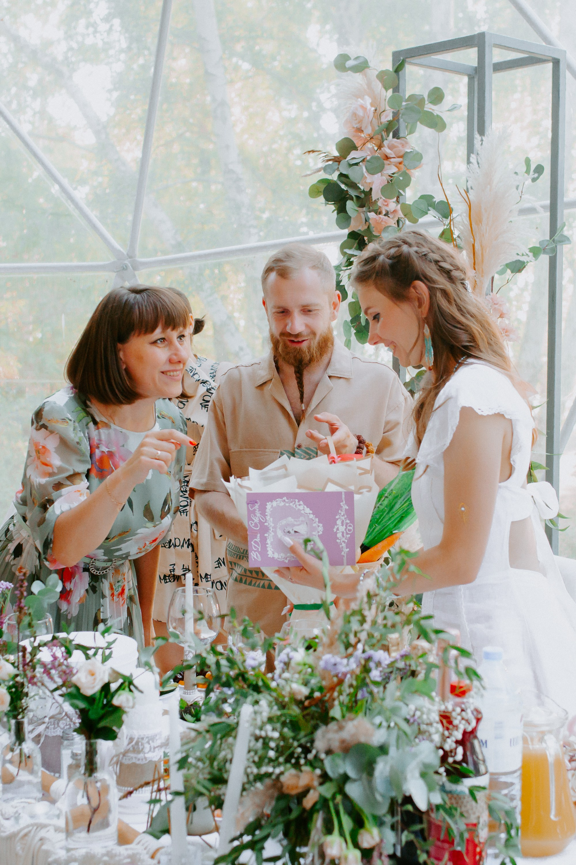 Выездная регистрация и свадебный банкет. Евгения и Илья. Фотограф в Челябинске Ополихина Анна