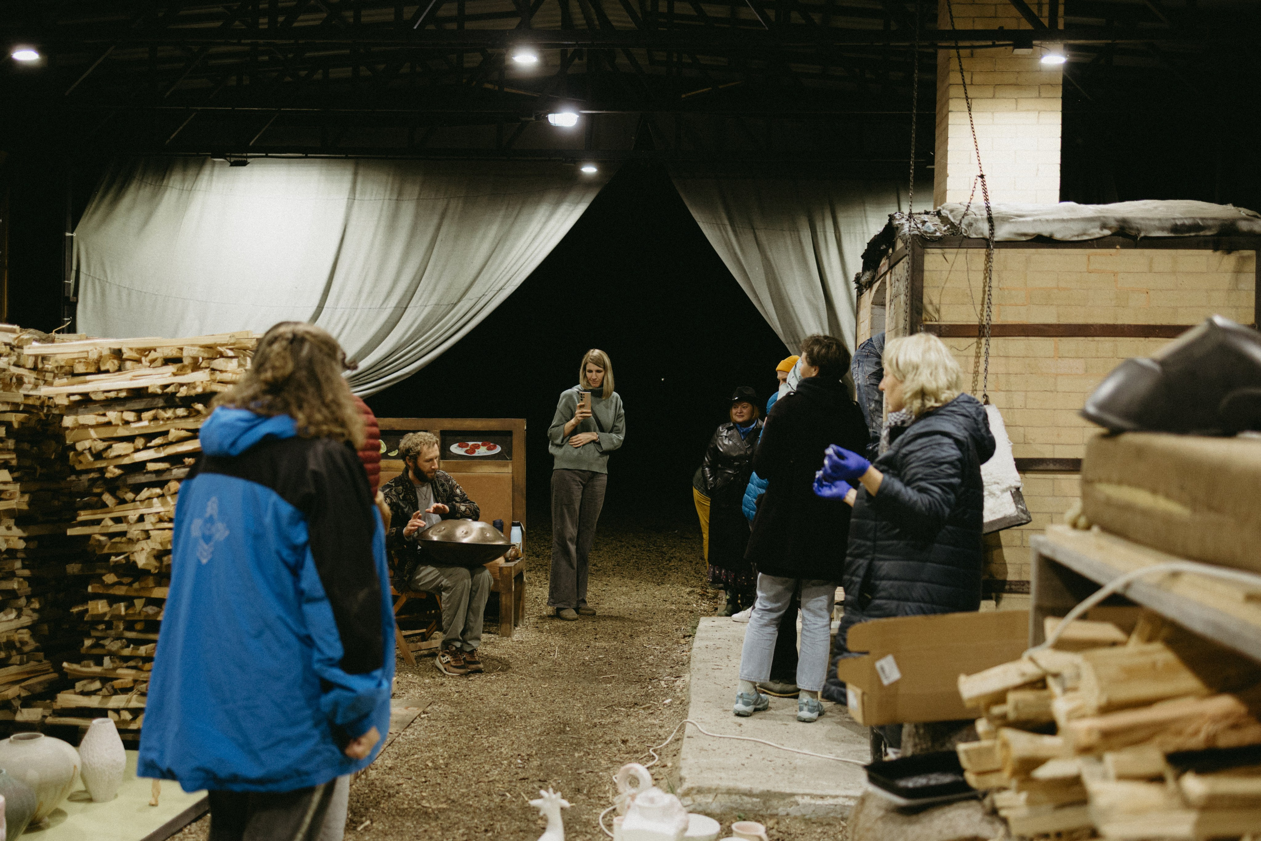 Новые земли. Про любовь