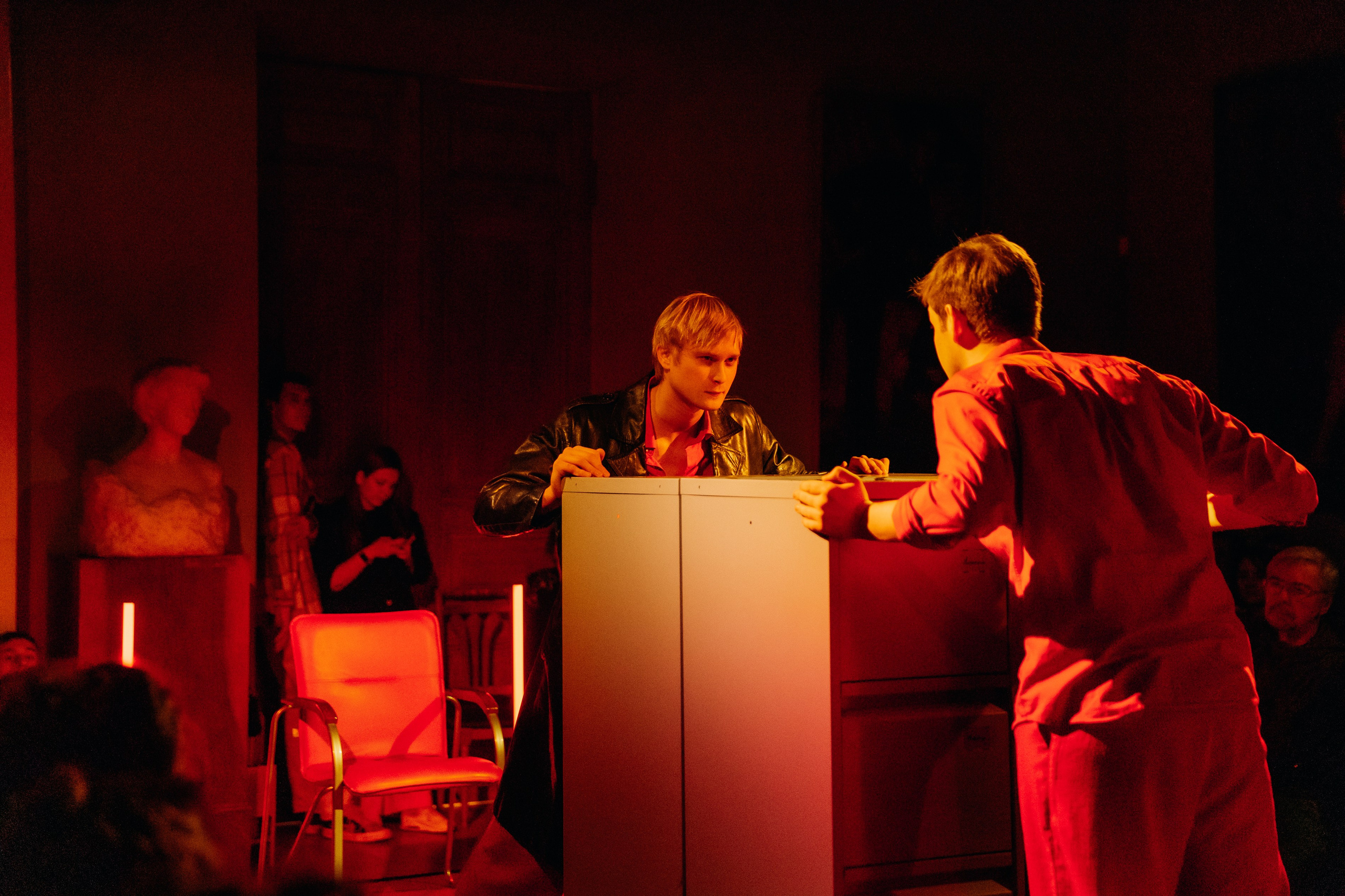 «Красный Фонарь» в Театральном музее. Фотограф Виктория Дунаевская в Санкт Петербурге