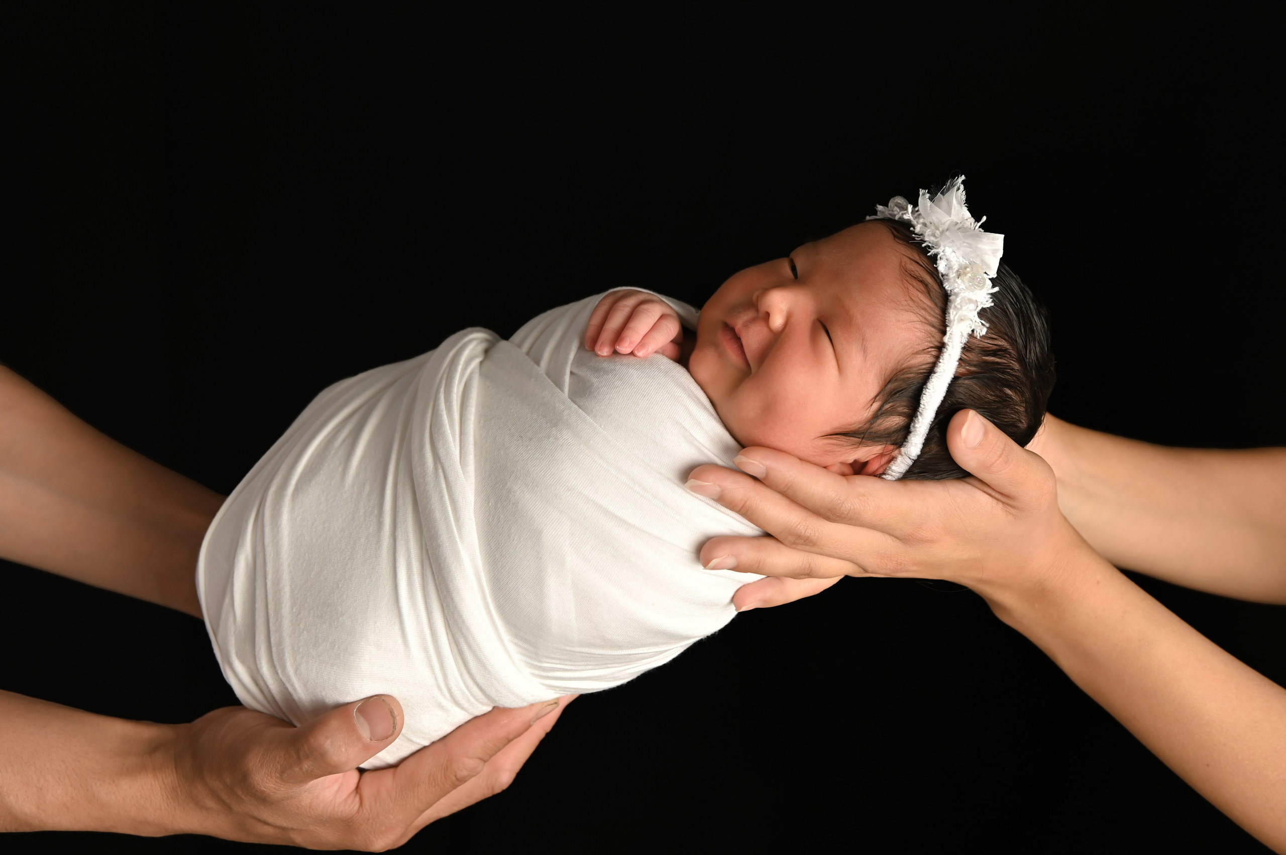 Фотосессия ньюборн для Адины. Фотограф Новорожденных и семейный Элла Огай г. Сатпаев