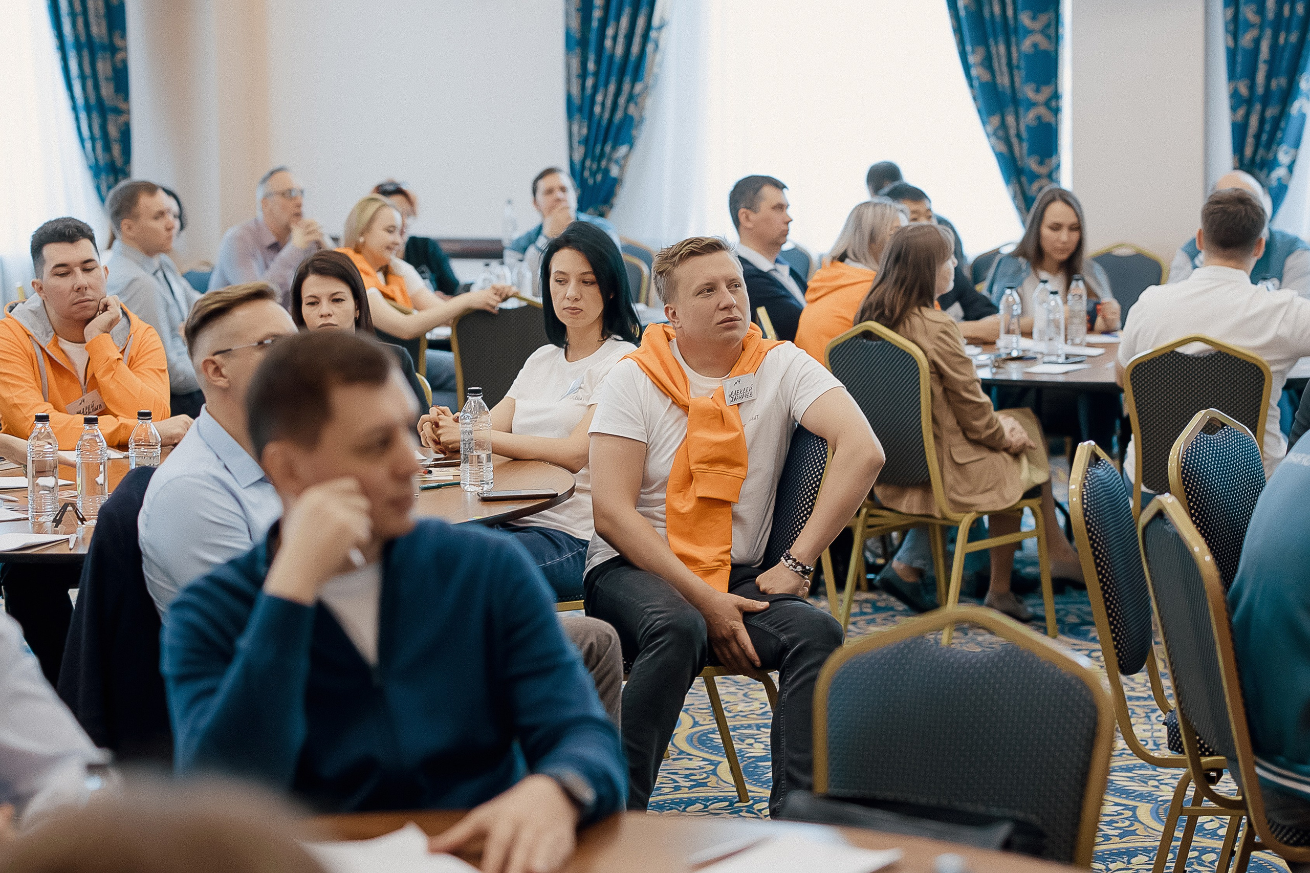 Конференция. Свадебный фотограф