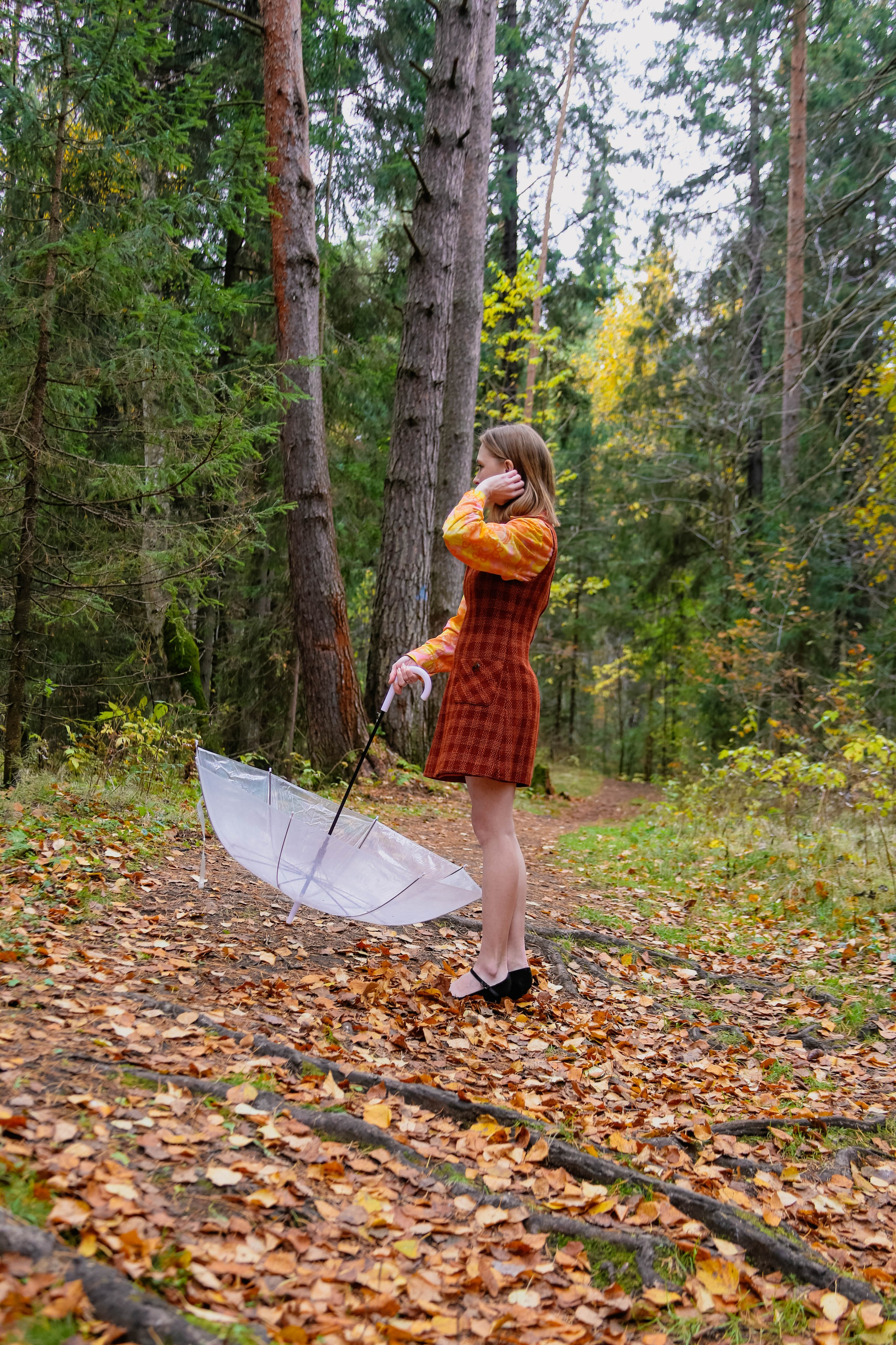 Маша в лесу. Фотограф Пермь. Фотосессия в фотостудии Перми и на свежем воздухе