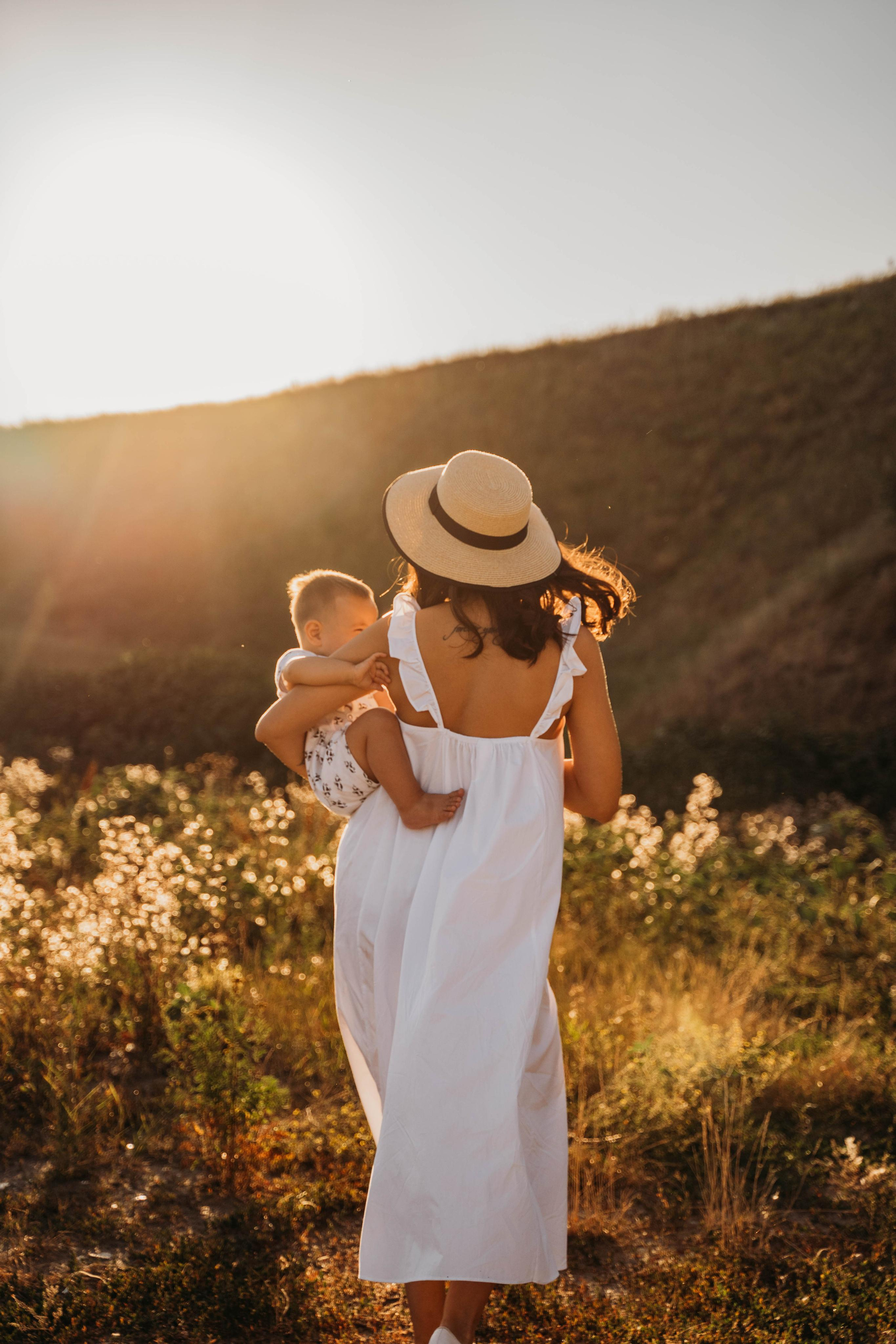 Юлия и Мирон. Локация — УВЕК. Семейный фотограф в Саратове