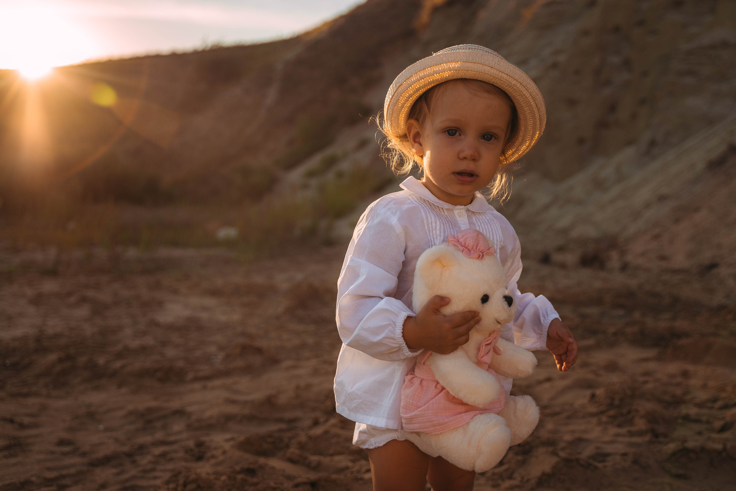 Юля, Никита и Алиса. Локация — УВЕК. Семейный фотограф в Саратове