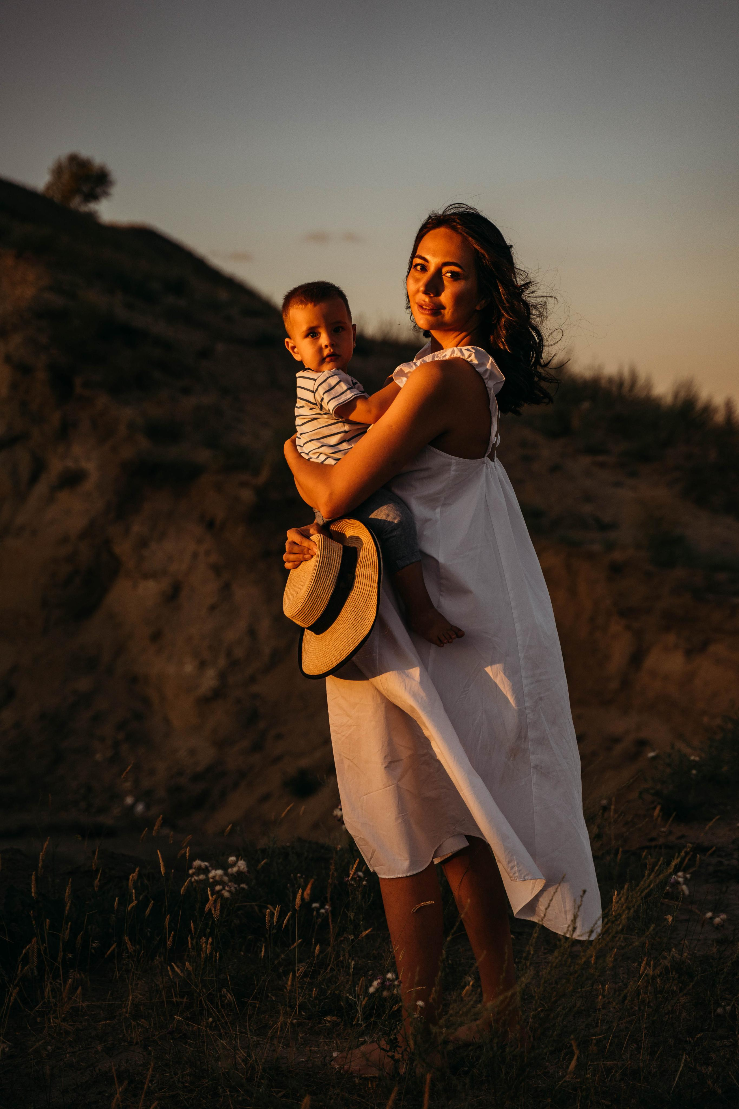 Юлия и Мирон. Локация — УВЕК. Семейный фотограф в Саратове