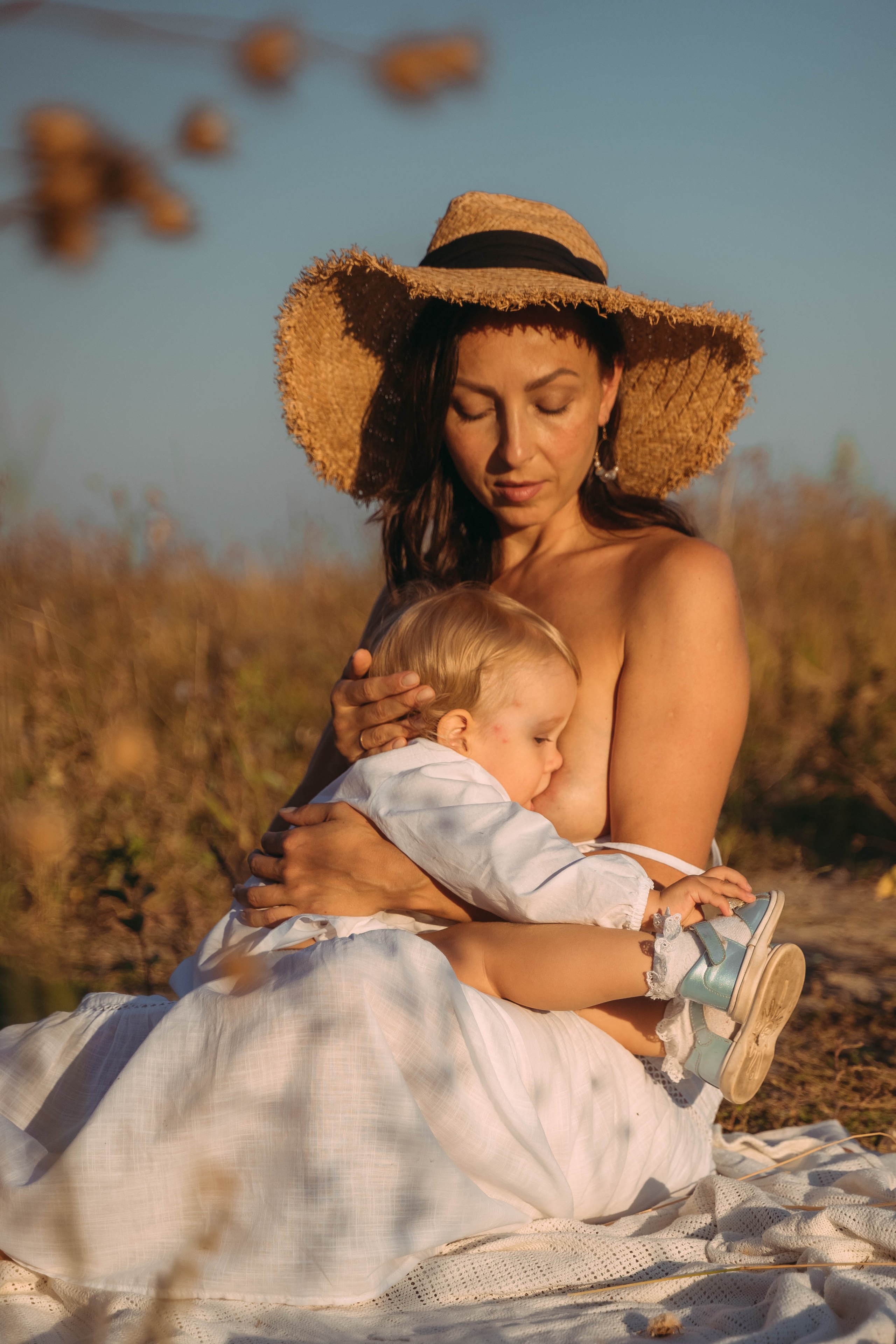 Юля, Никита и Алиса. Локация — УВЕК. Семейный фотограф в Саратове