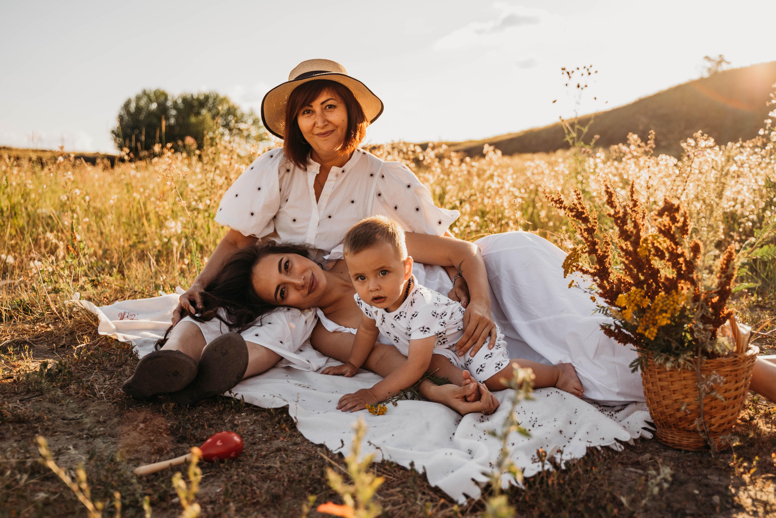 Юлия и Мирон. Локация — УВЕК. Семейный фотограф в Саратове