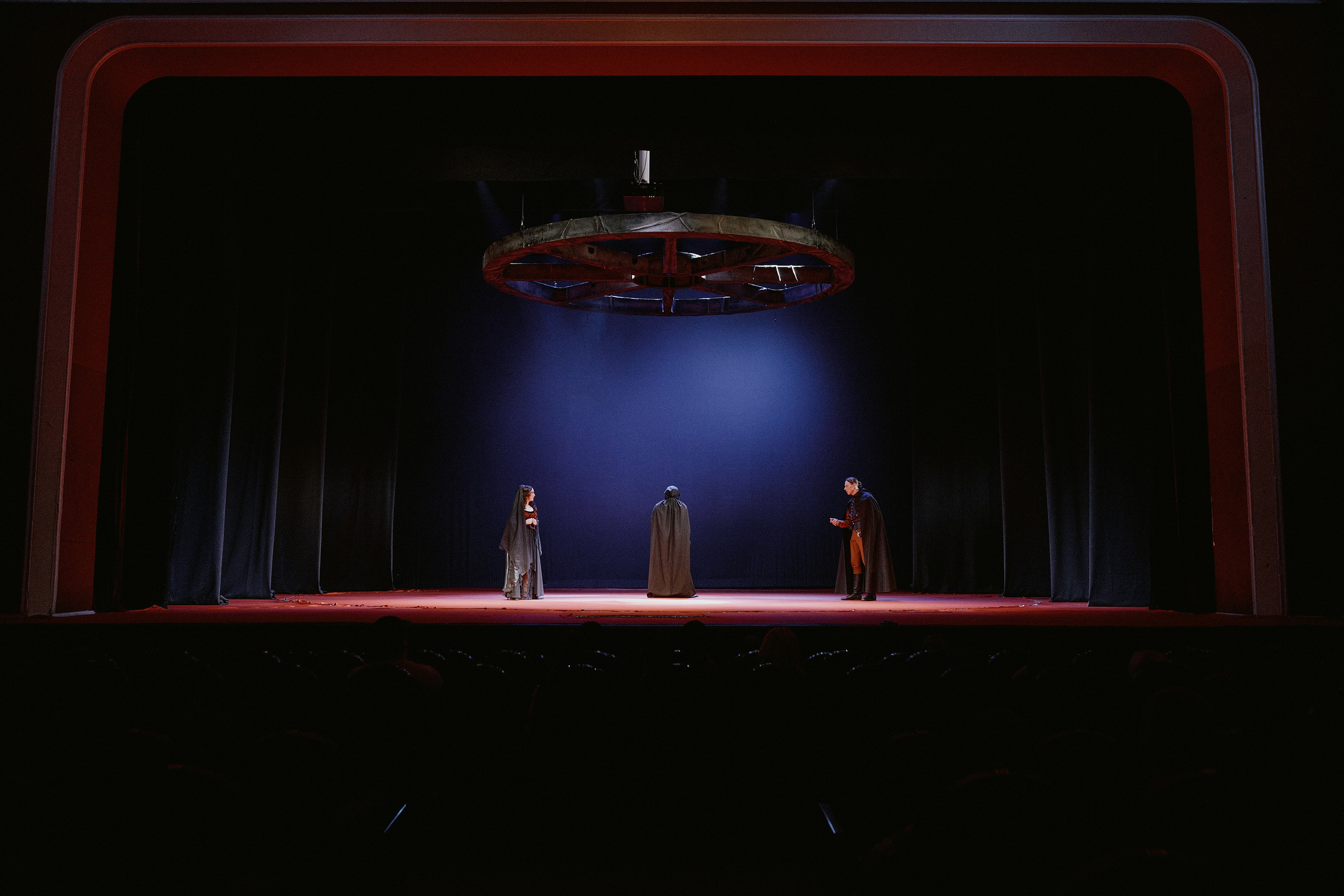 Жестокие Сердца. Театр драмы и комедии им. Комиссаржевской. Свадебный фотограф в Ростовe-на-Дону Анастасия Прутова