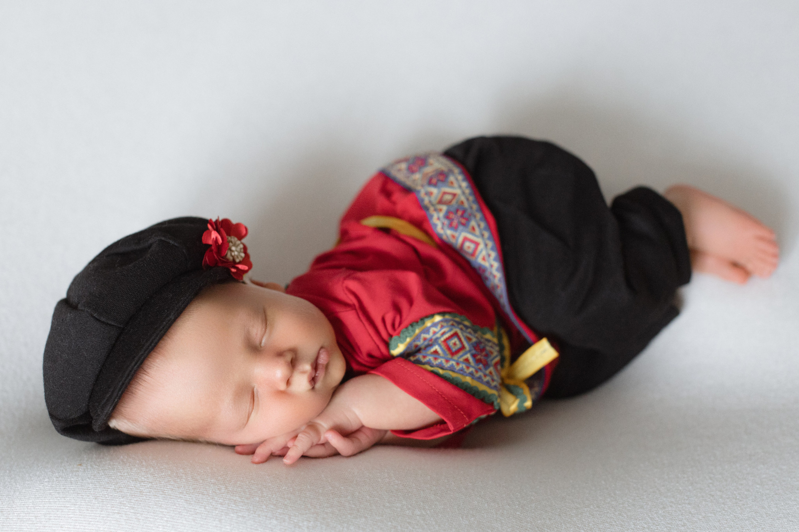 одежда для съёмки мальчика 3–4 кг в русско - народном стиле, реквизит newborn съёмки