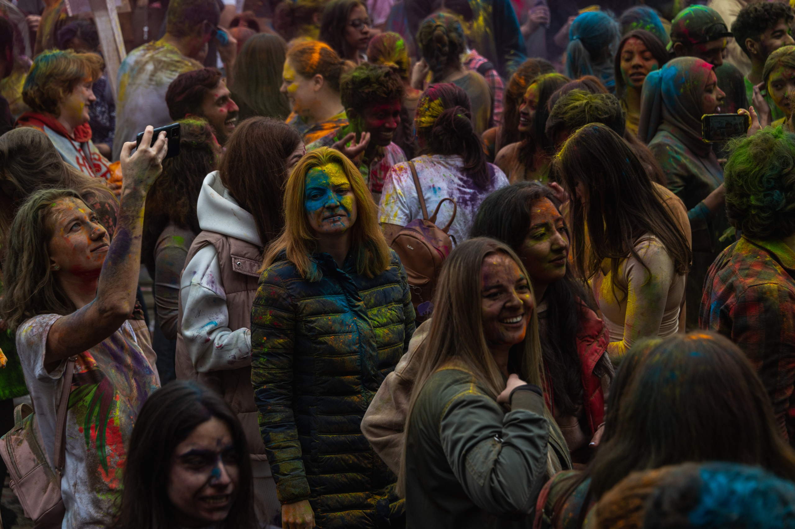 Праздник Холи в Москве. Фотограф Роман Адлер