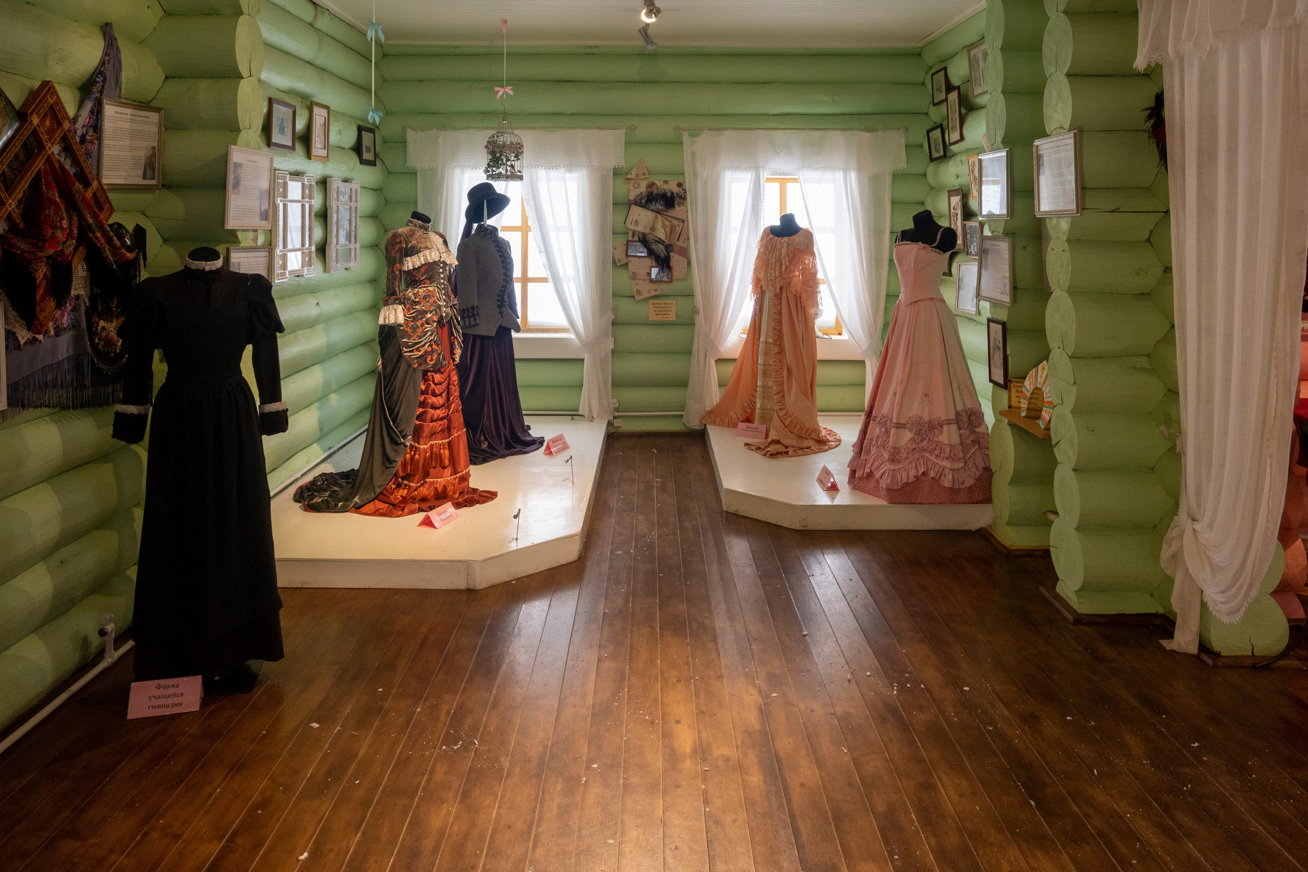 Фотопрогулка в Переславле. Фотограф Роман Адлер