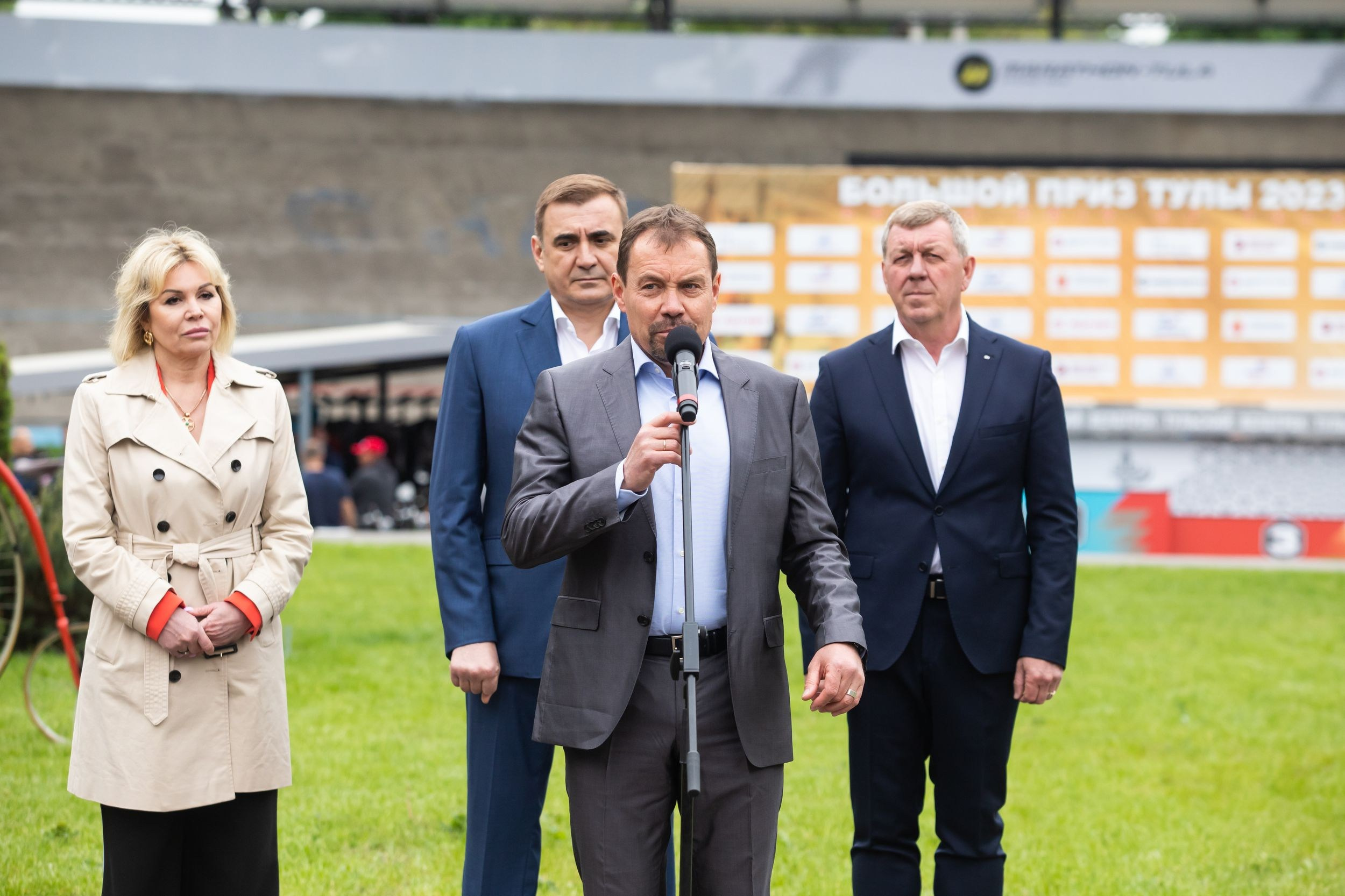 Соревнования по велоспорту «Большой приз Тулы» (19 мая 2023). Репортажный фотограф Алексей Пирязев