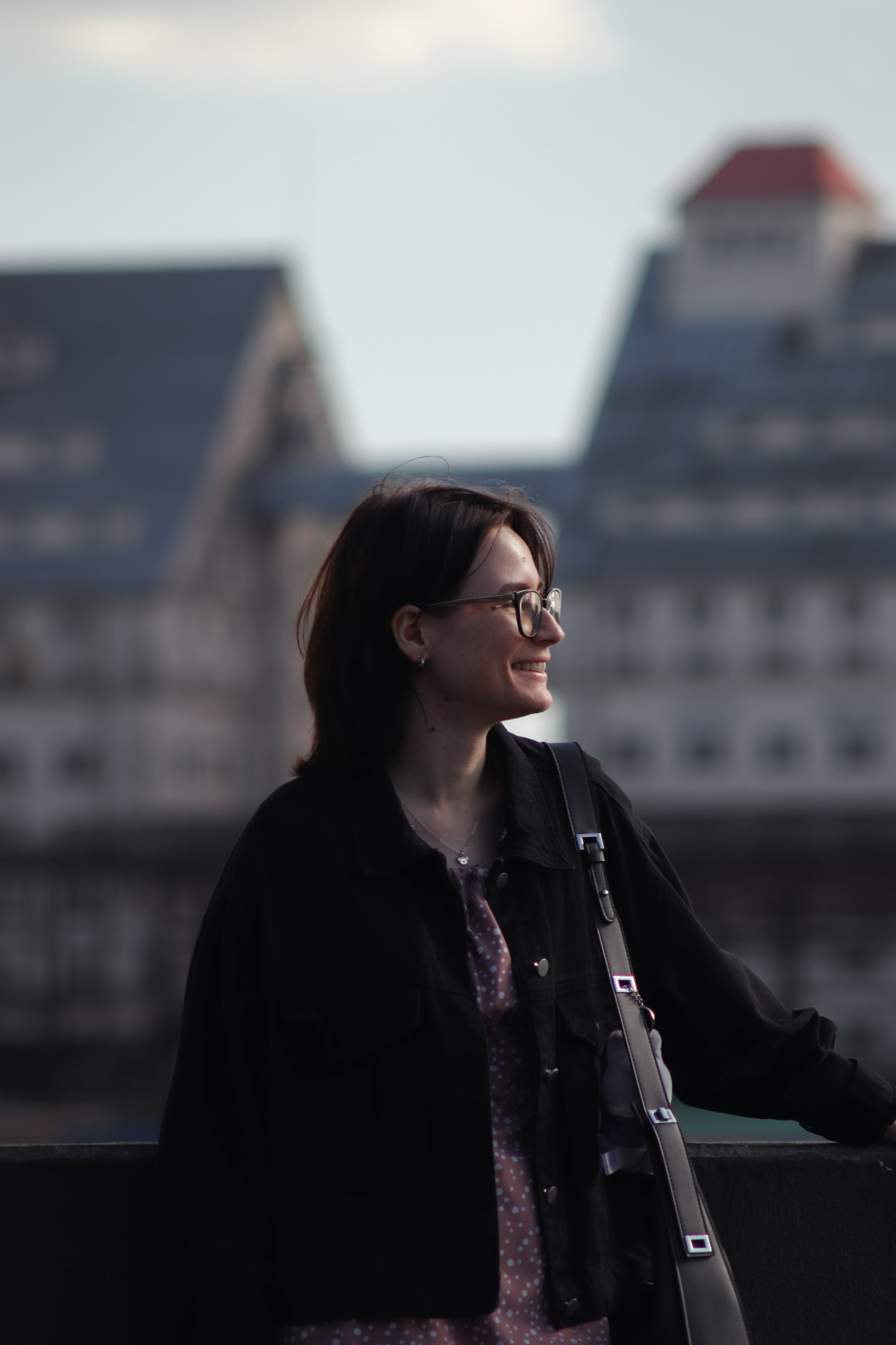 Юля П. (Near the water). — Digital Noise —