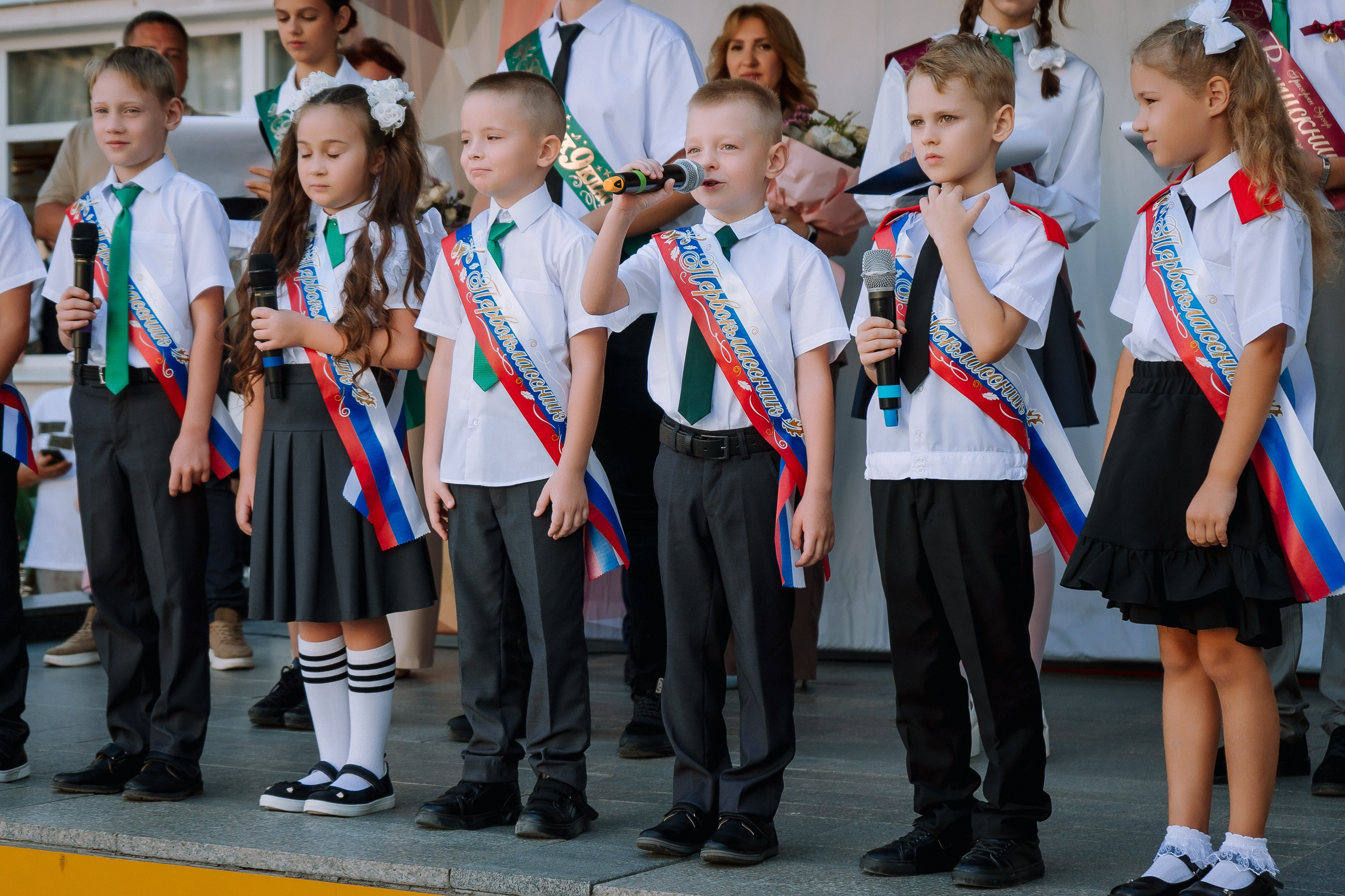 1 класс 19 школа. Выпускные альбомы Натальи Бутко: Новороссийск, Анапа, Геленджик