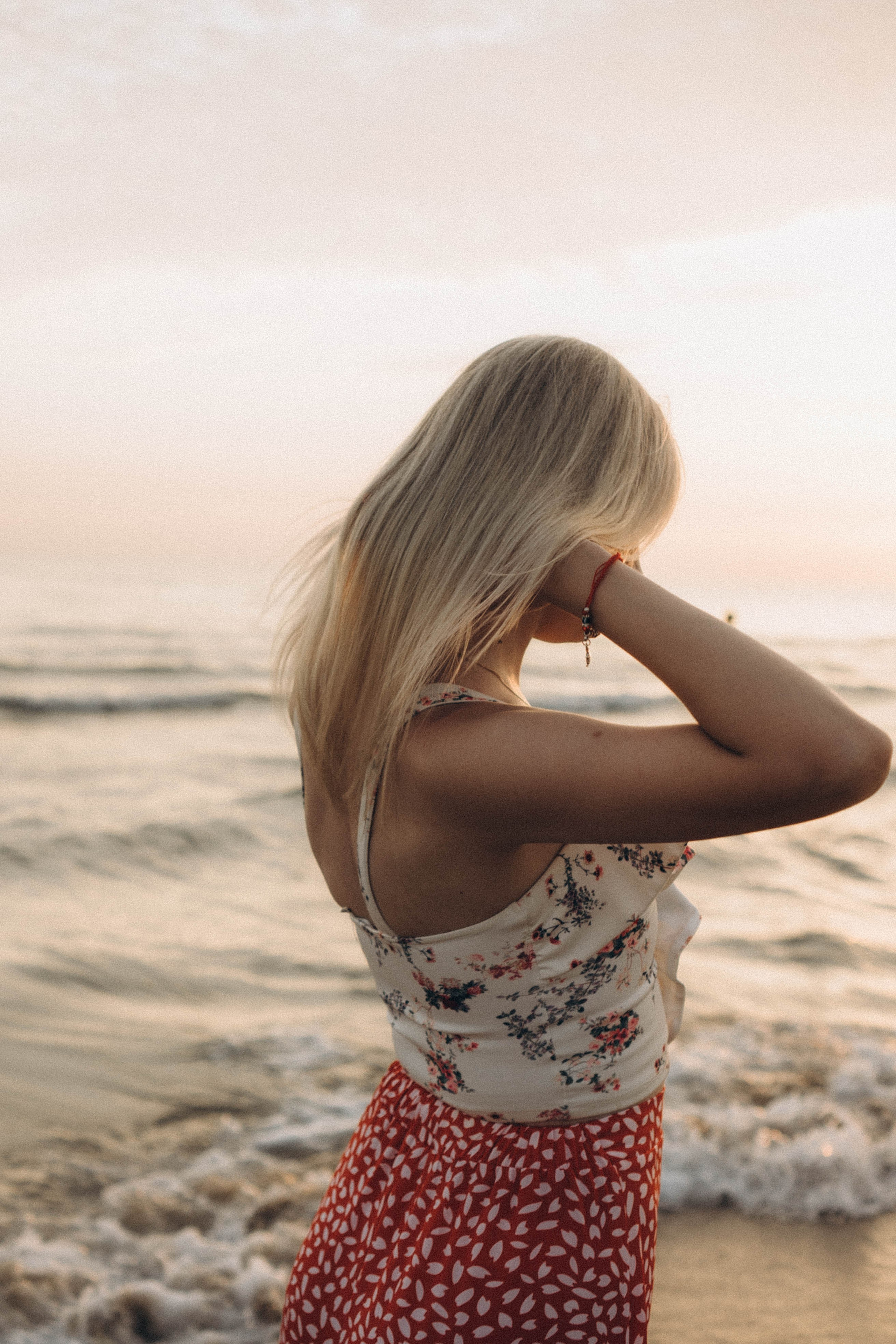 Июльский вечер на берегу черного моря. Профессиональный фотограф, Санкт-Петербург — Виктория Богомолова