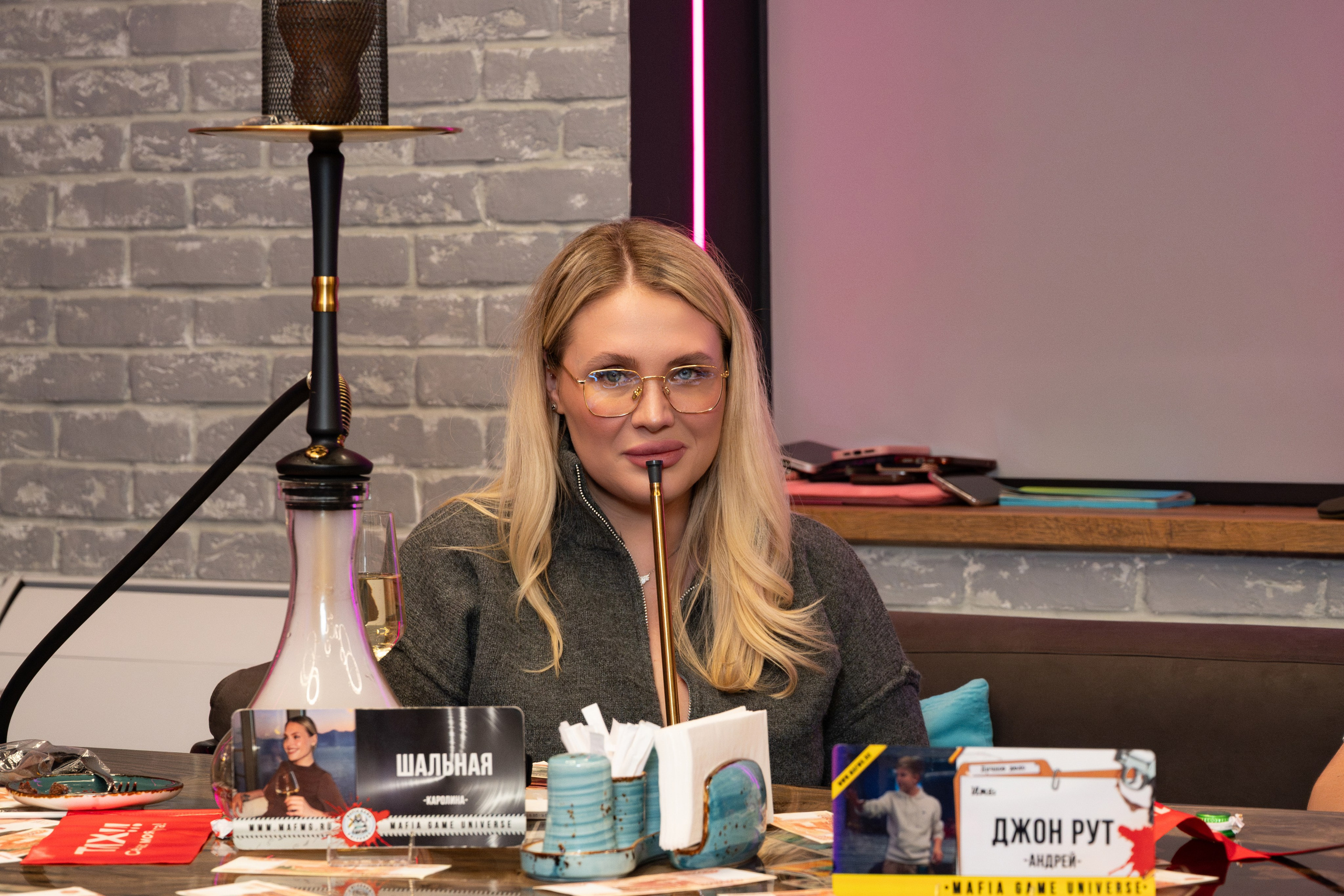 Репортаж на турнире по игре Мафия в «Мятном еноте». Фотограф мероприятий в Москве