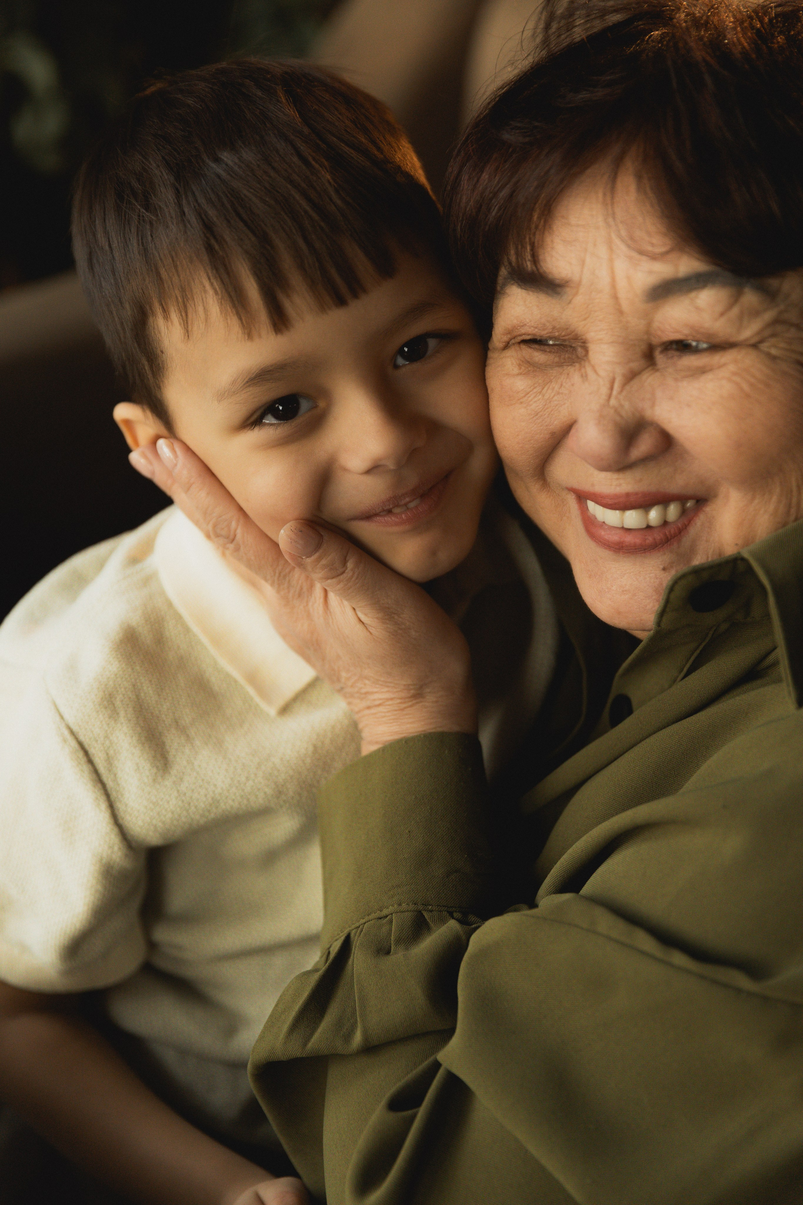 Бабушка и внук. Семейный и свадебный фотограф Лилия Матонина | Ангарск, Иркутск, Усолье-Сибирское, Байкал (Листвянка, Ольхон), Иркутская область