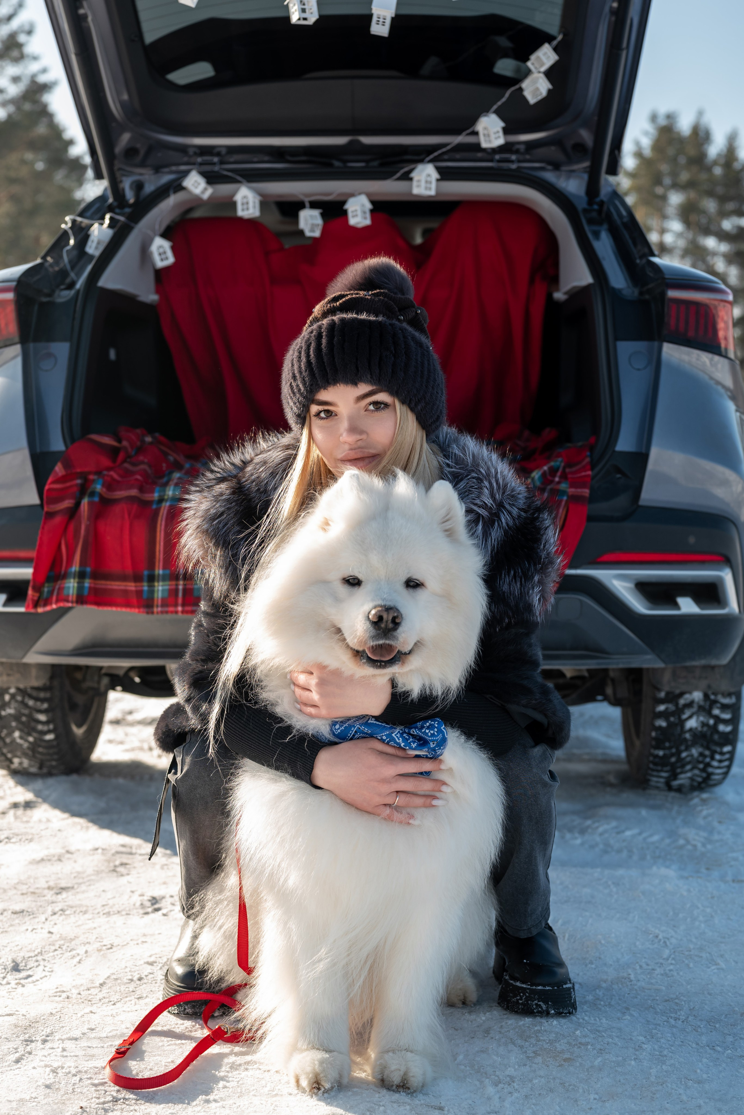 Фотопроект с Платоном и машиной на улице. Фотограф в городе Салават