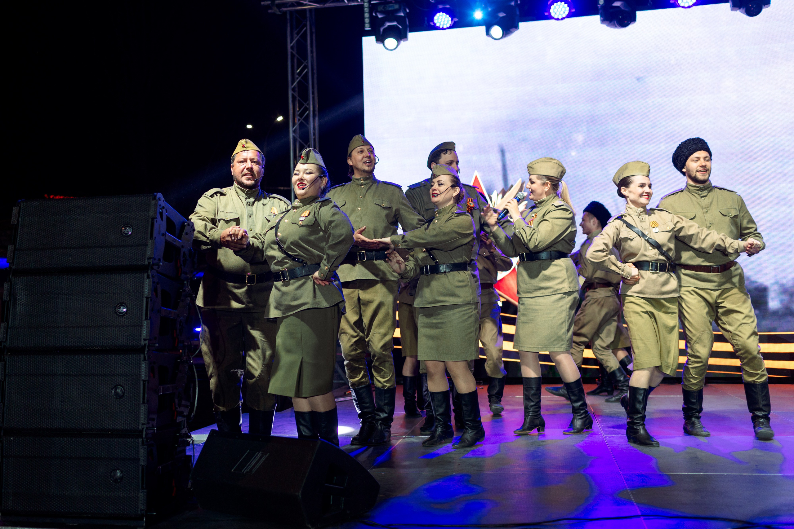 Концерт приуроченный к празднованию 80 лет победл. Свадебный и семейный фотограф в Улан-Удэ