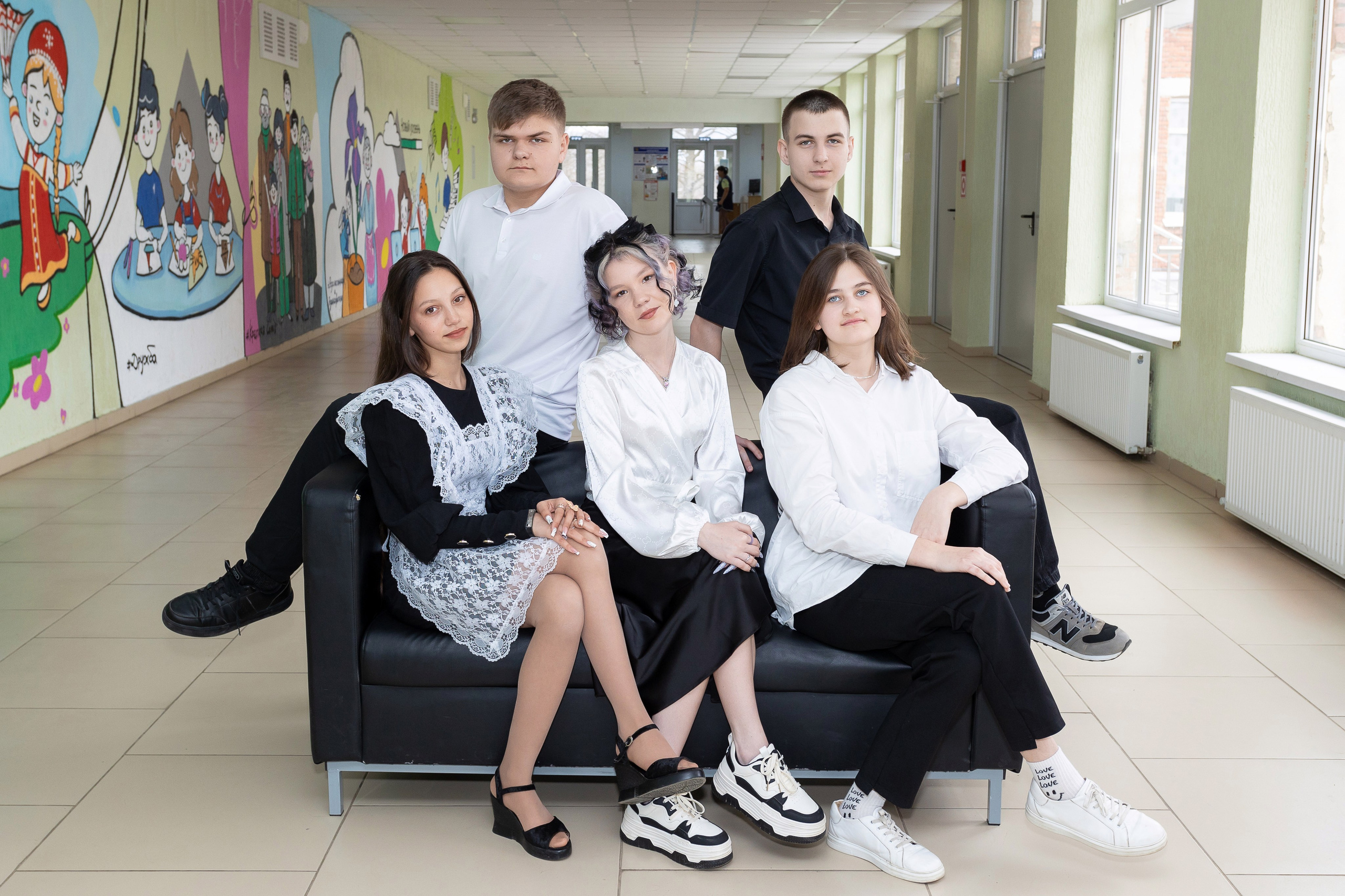 В школе. Выпускные альбомы Майкоп, Краснодар Елена Золотарева