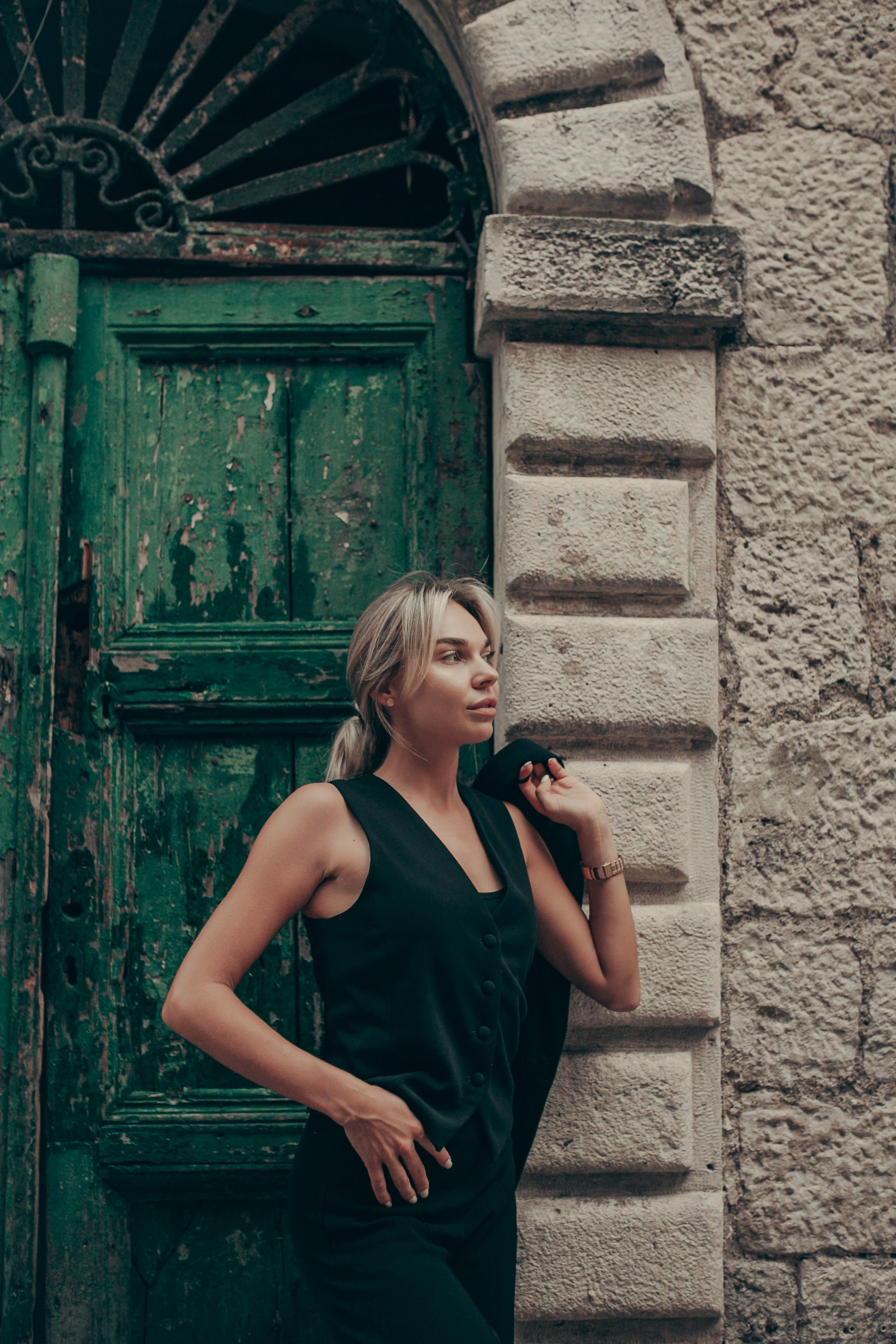 ИРА И КОТОР. Family, Women & Couples Photographer in Budva, Kotor, Herceg Novi, Perast & Coastal Montenegro