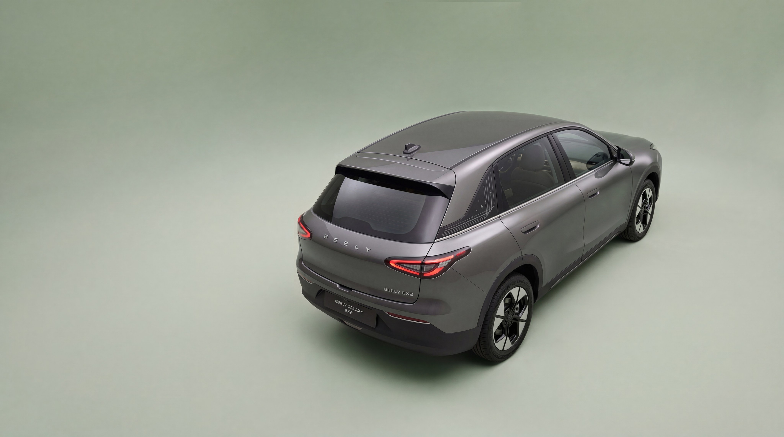 Geely Galaxy EX2. Чен Станислав | Автомобильный фотограф | Алматы, Казахстан
