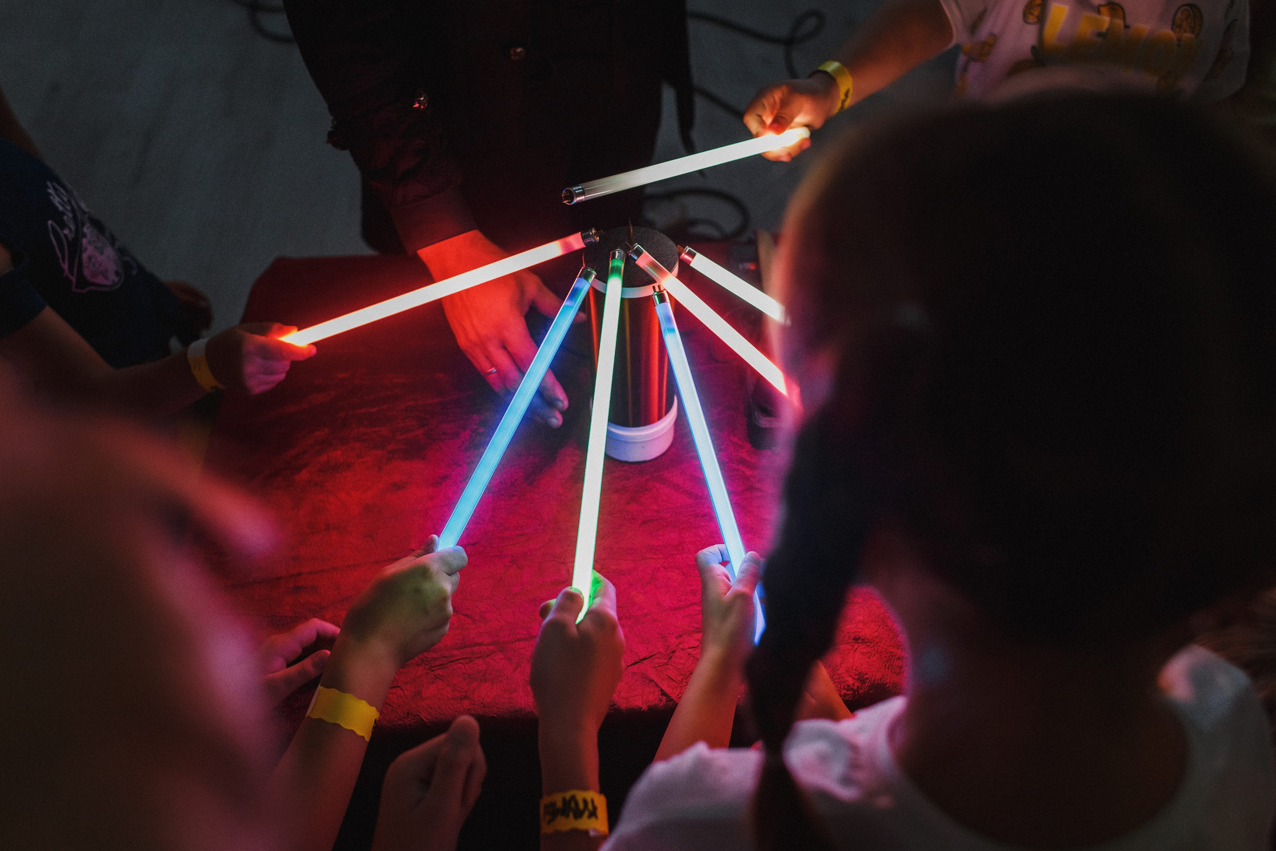 Волшебные моменты: детский праздник в игровой Клумба, Таганрог. Свадебный и семейный фотограф в Таганроге Бакарюк Антон