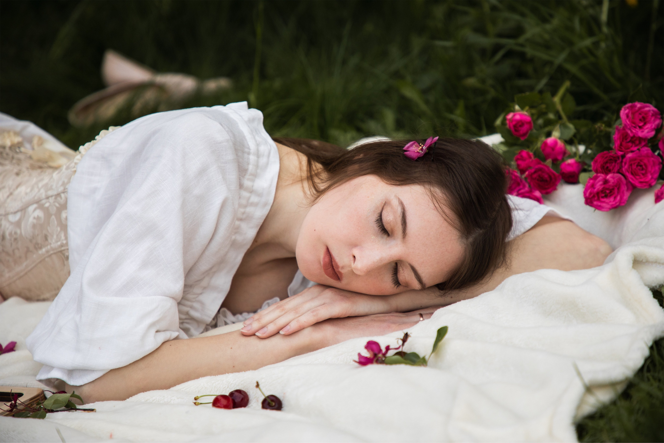 Пикник в розовых яблонях. Юлия Башкатова, сказочный фотограф, Москва