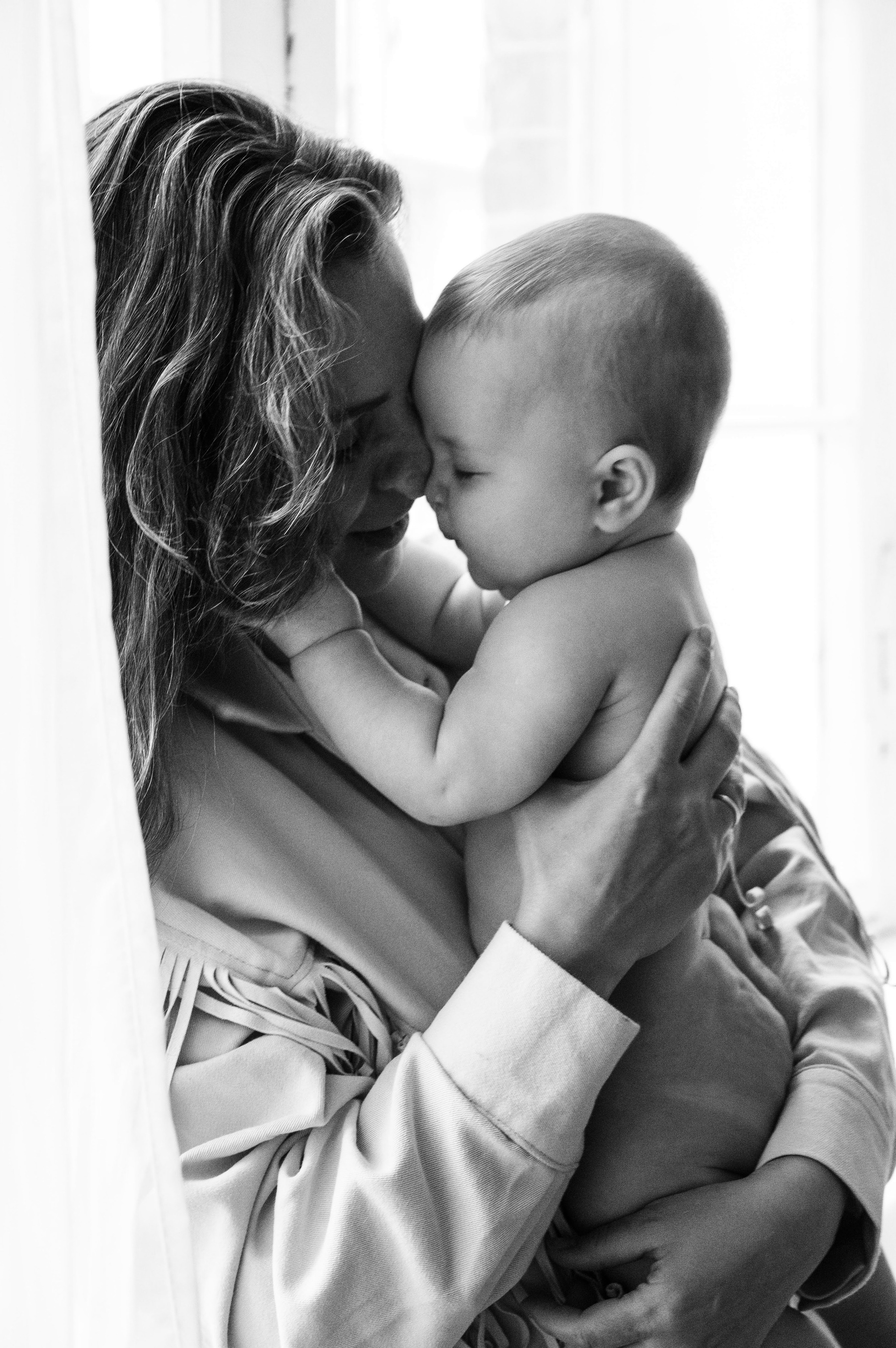 Анастасия. Профессиональный фотограф беременности в СПБ. Стильные фотосессии беременности в стиле минимализм и классическая фотография