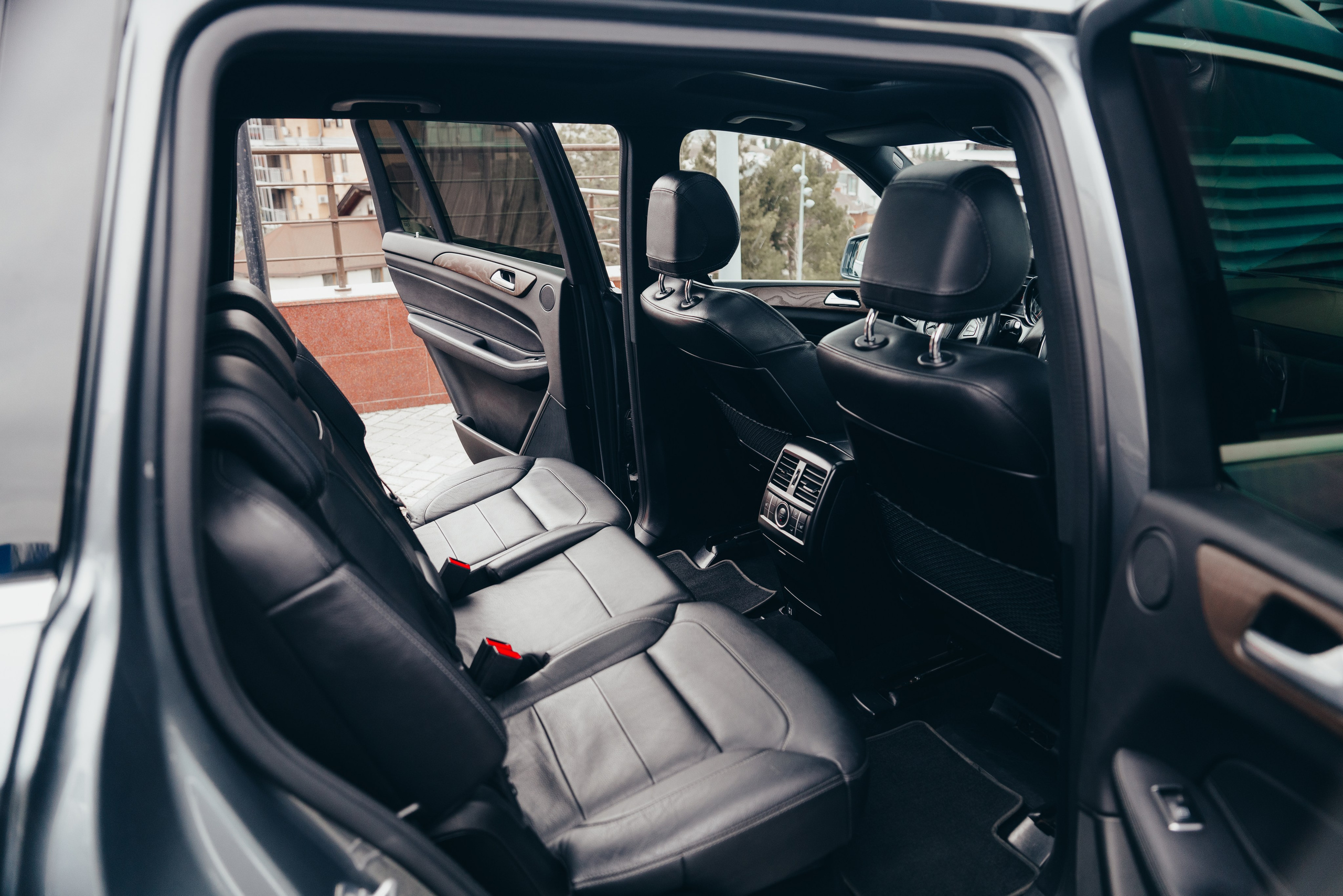 Mercedes-Benz GLS-Class 350 d. Идеальные портреты для соцсетей — Фотограф Ленар