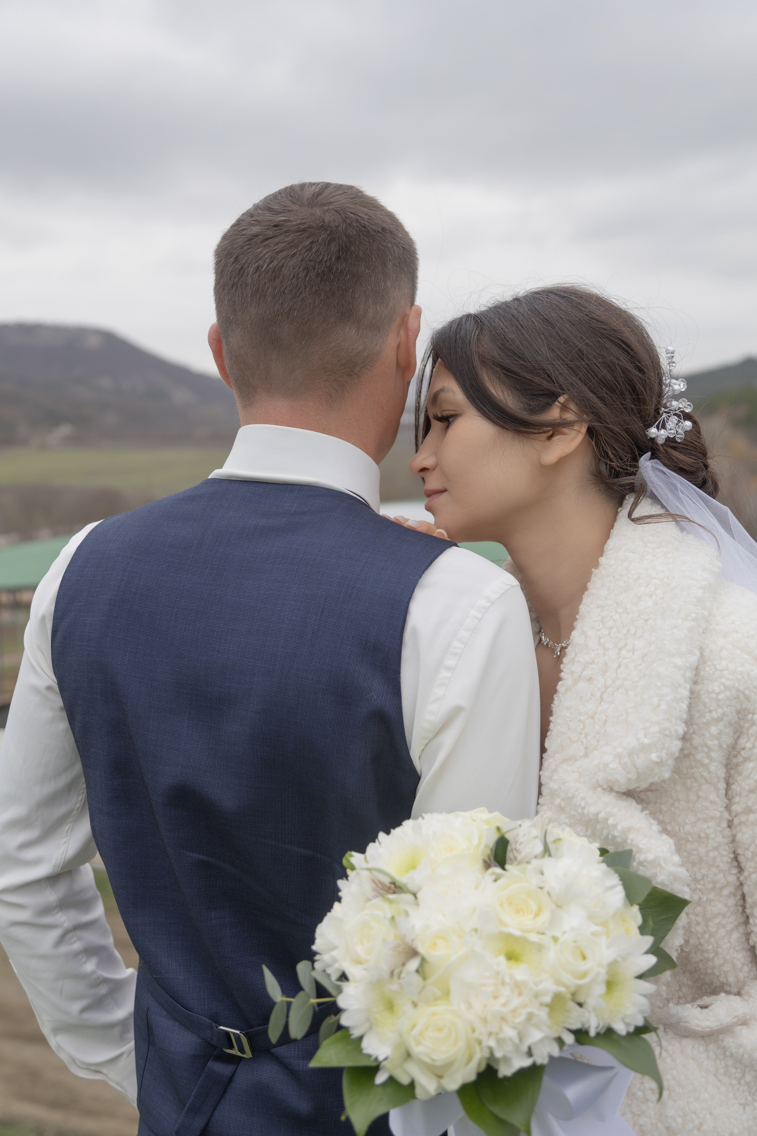 Свадебная съемка в Крыму. Свадебный фотограф в Симферополе (Крым) Валерия Воловидник