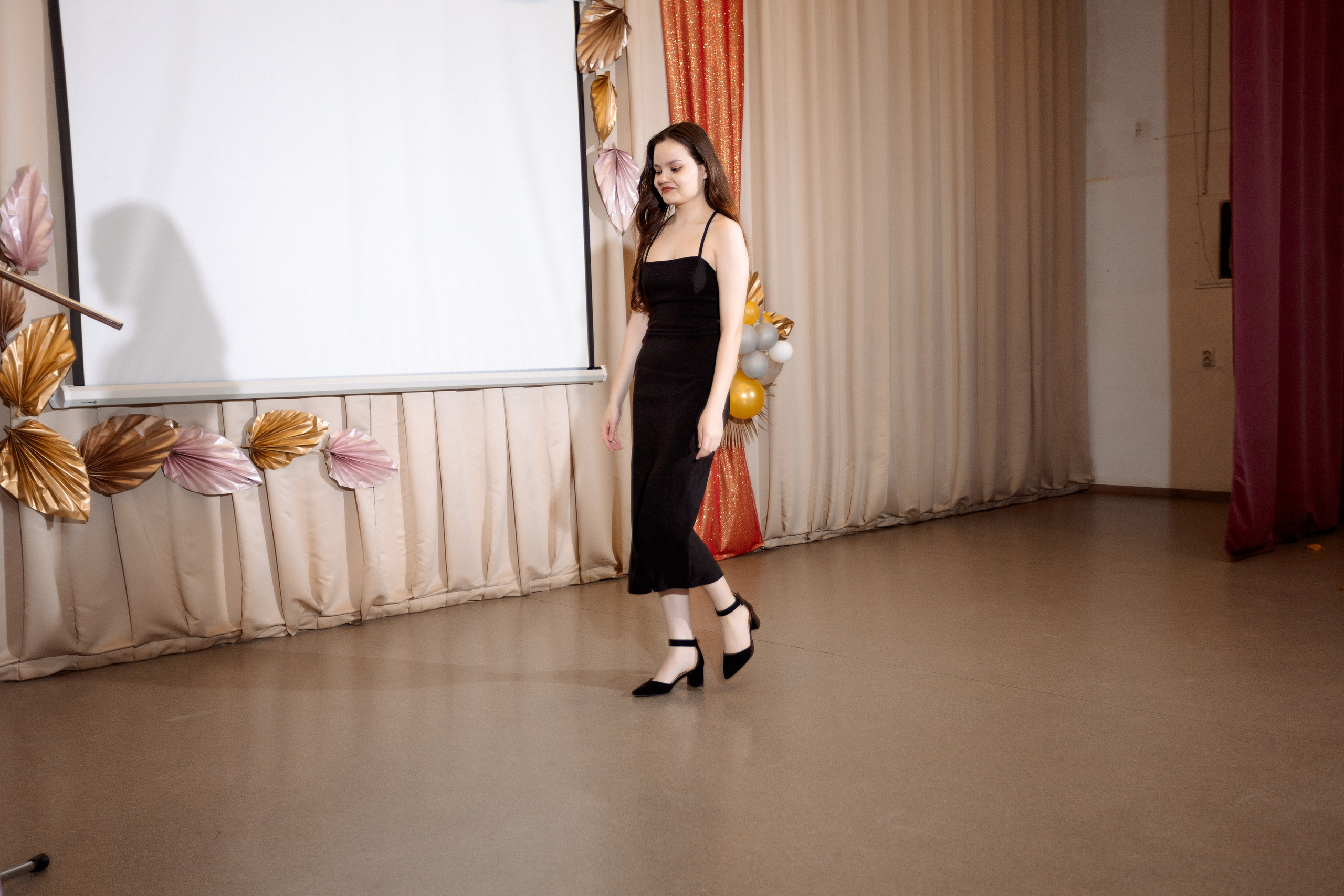 ВРУЧЕНИЕ АТТЕСТАТОВ: Пример. Все фото. Профессиональный фотограф в Ижевске Леша Петров