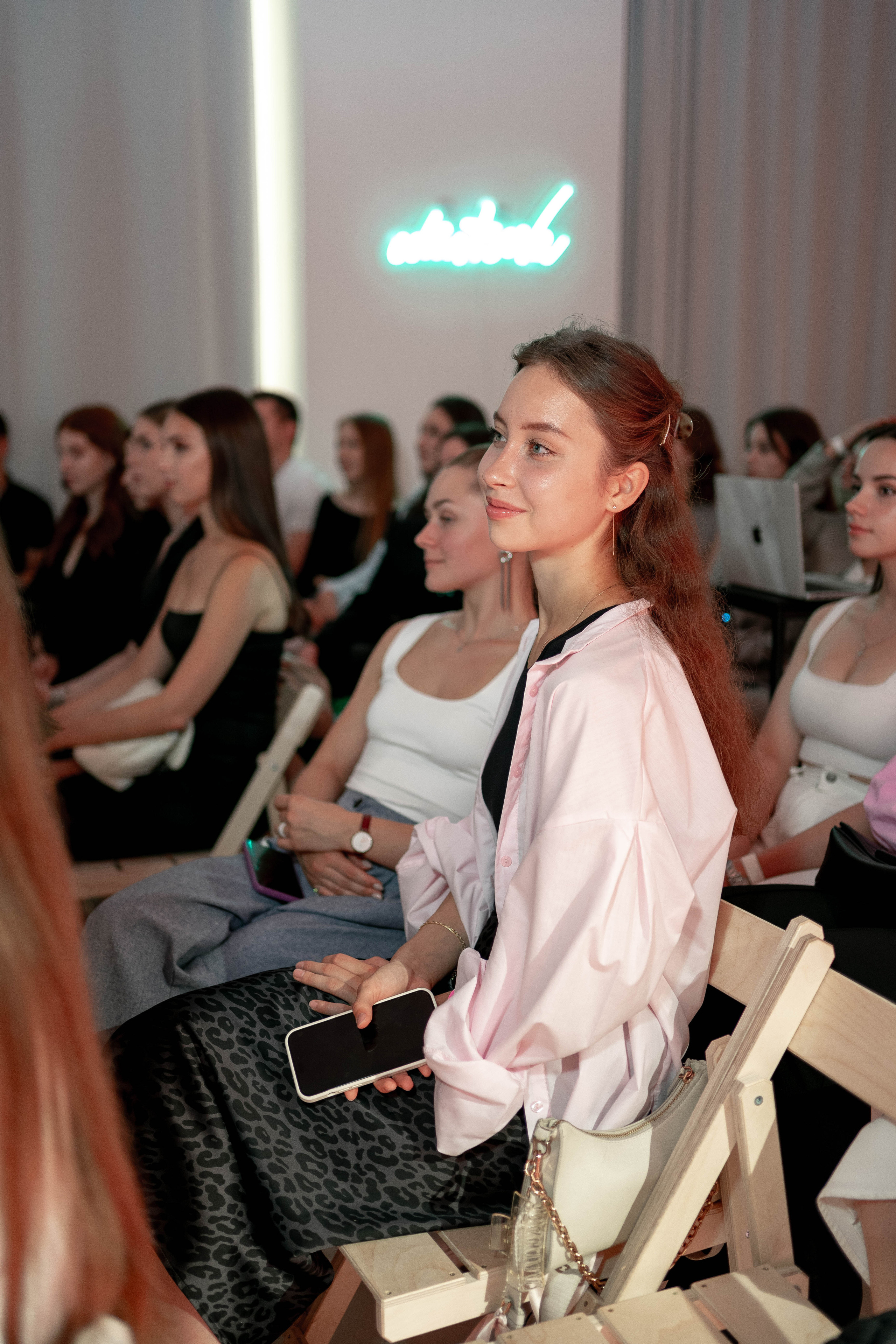 Grafico prom / репортаж с выпускного курса. Фоттéтика / фотоагентство в москве / фотограф москва